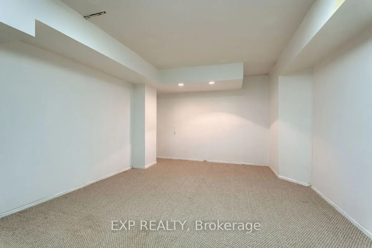 105 Warner Drive