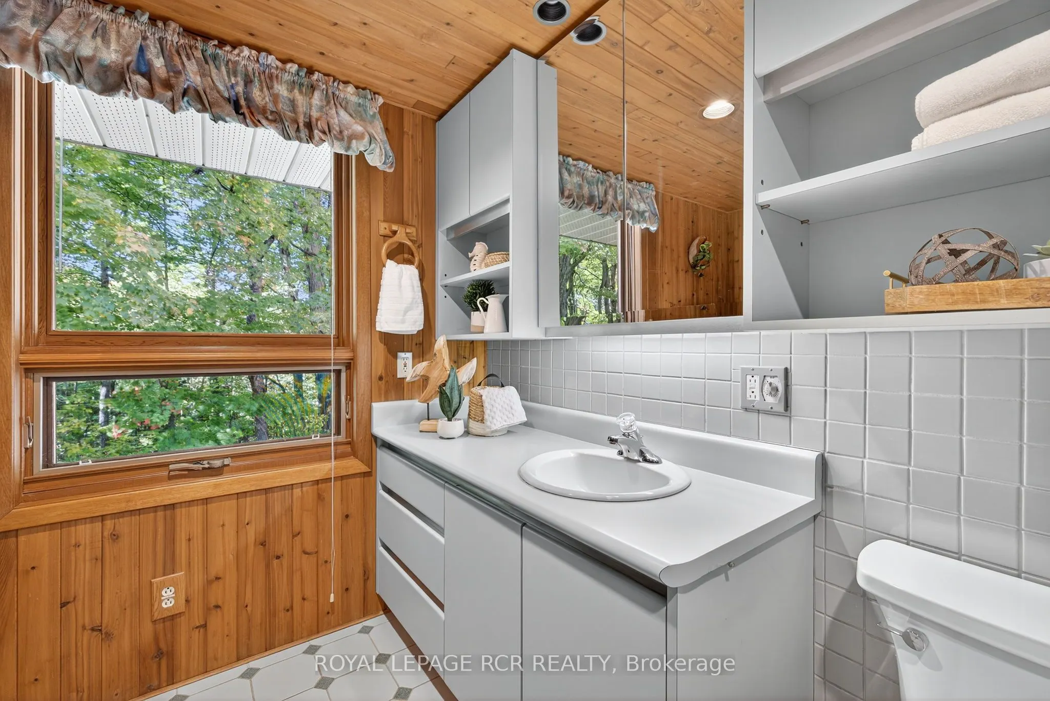 20 Caledon Mountain Drive
