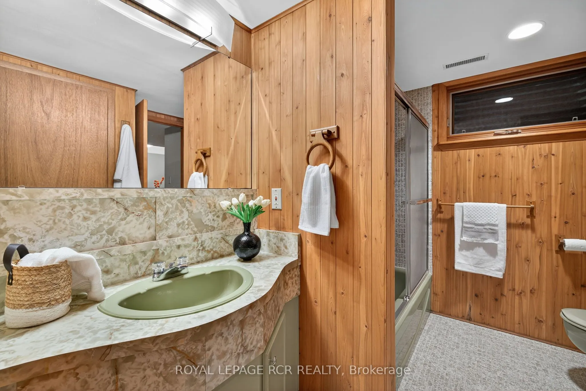20 Caledon Mountain Drive