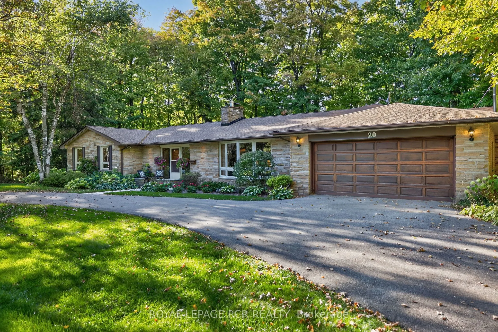 20 Caledon Mountain Drive