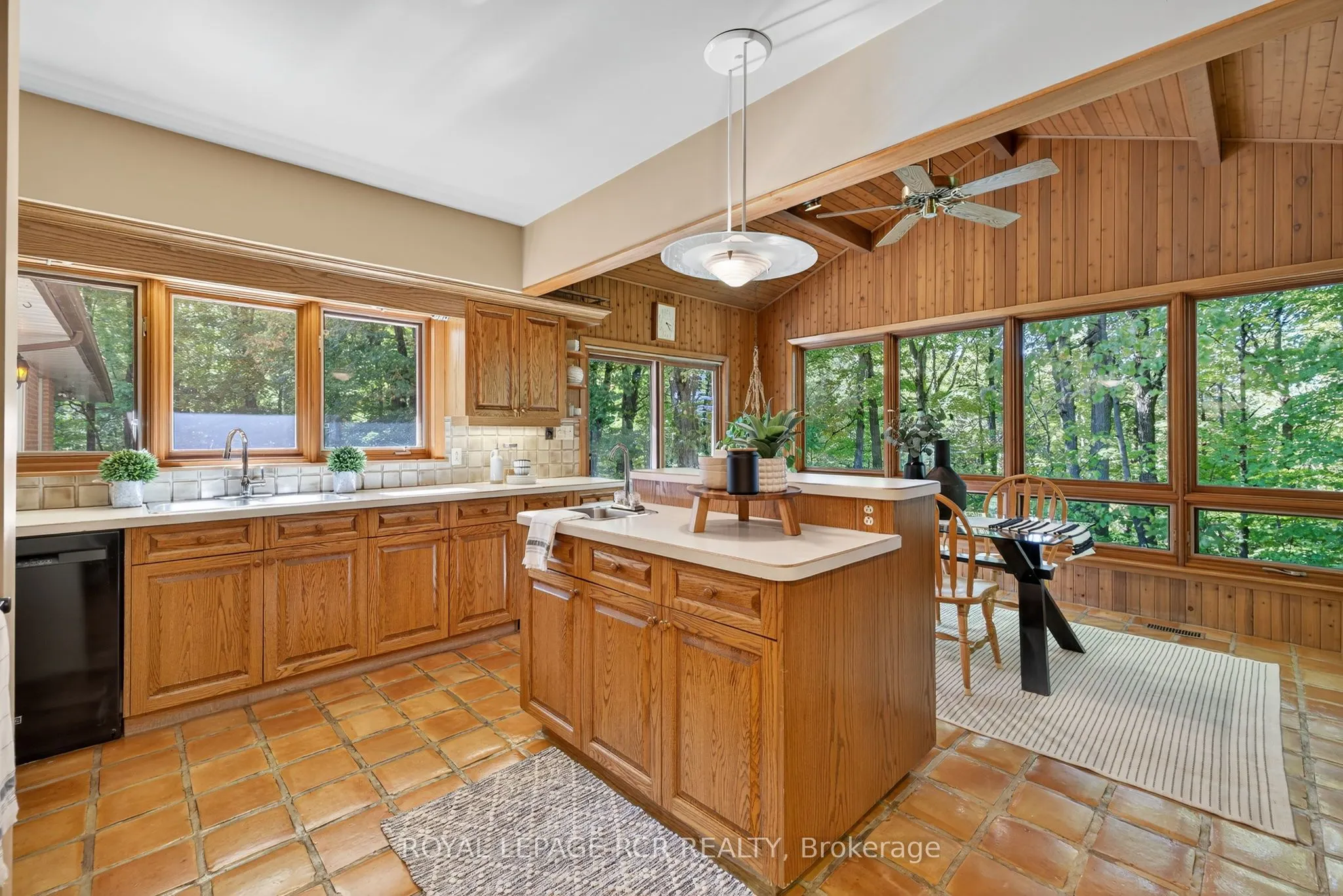 20 Caledon Mountain Drive