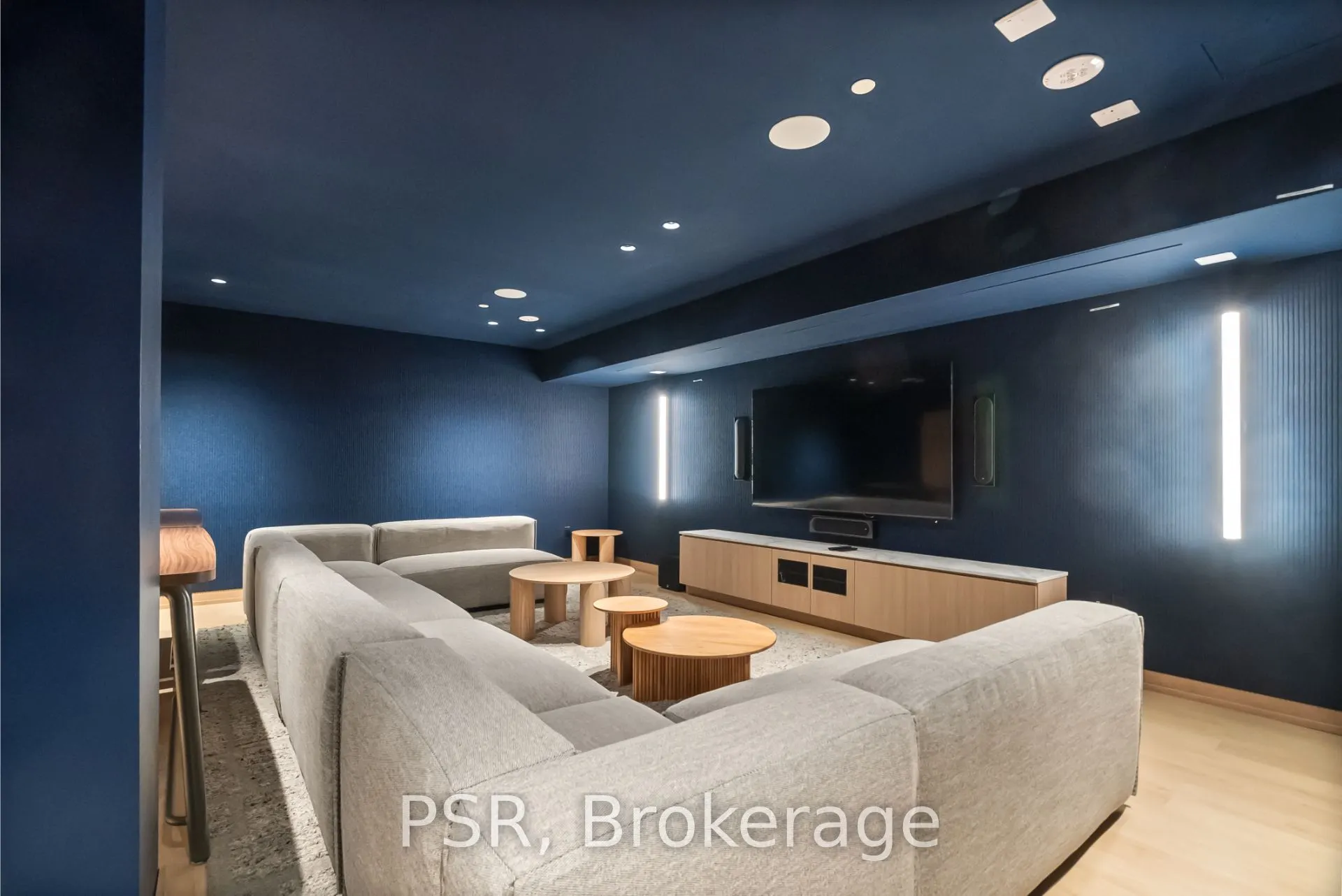 4235 Confederation Parkway, #3511