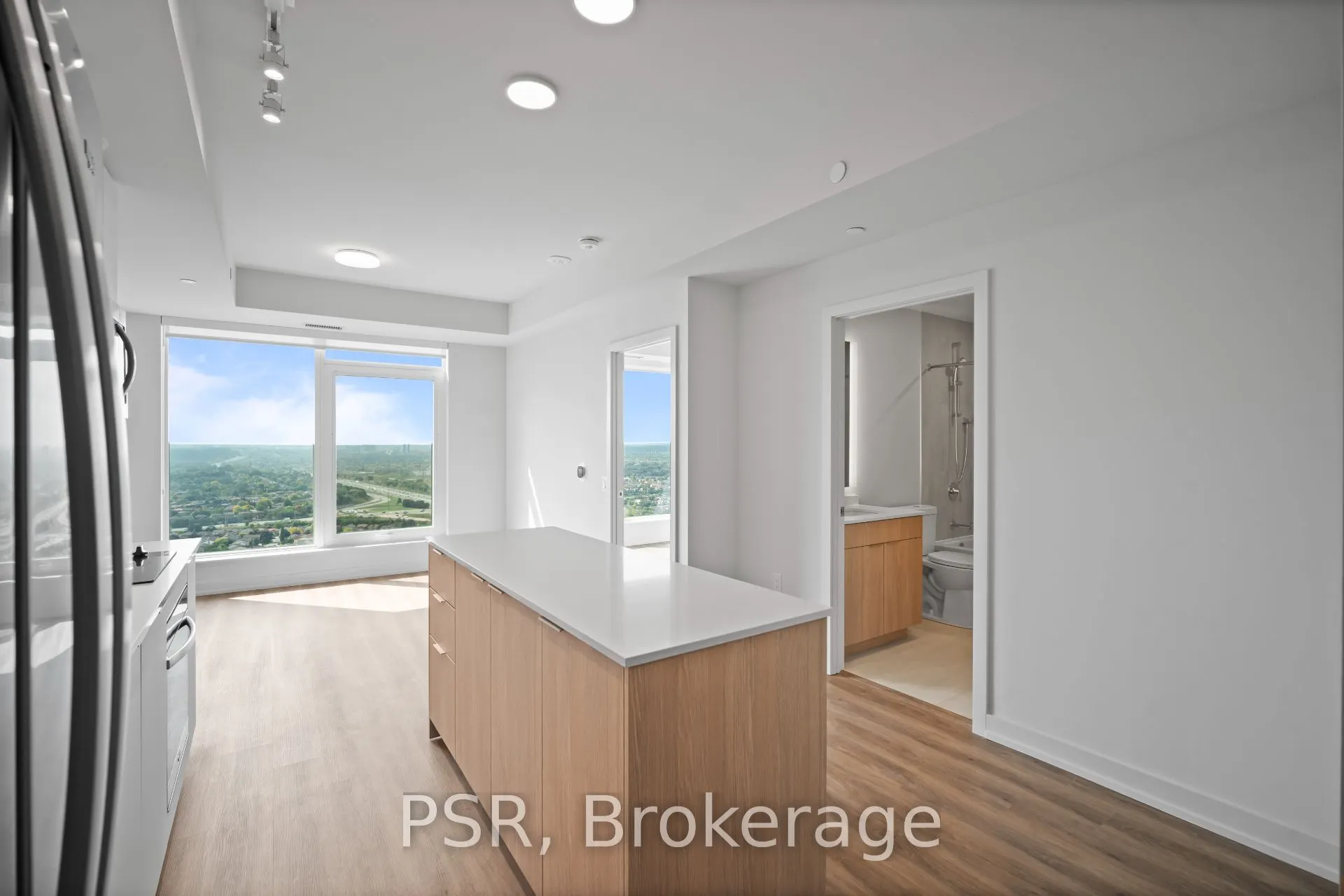 4235 Confederation Parkway, #3511