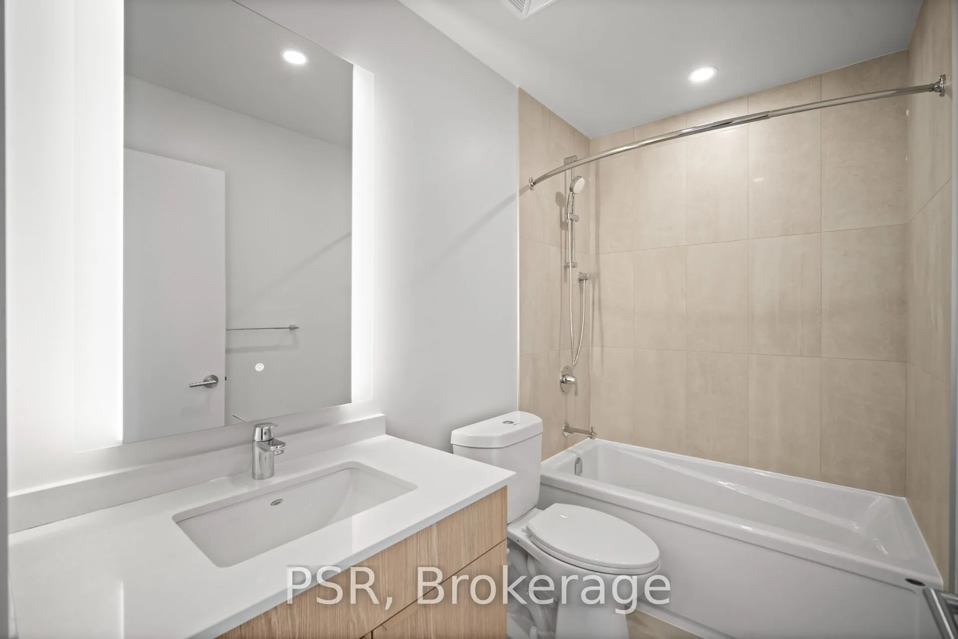 4235 Confederation Parkway, #3511