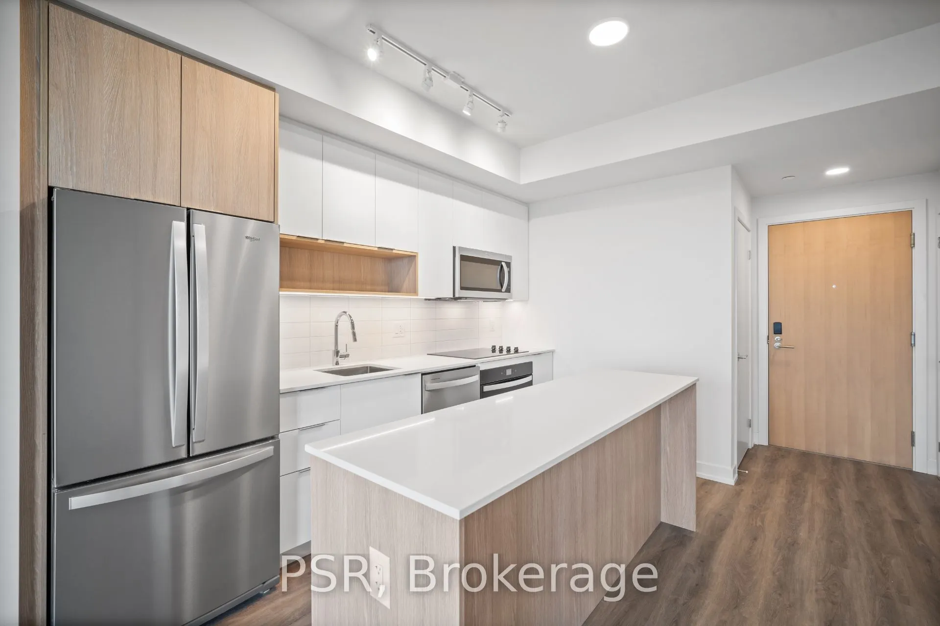 4235 Confederation Parkway, #3502