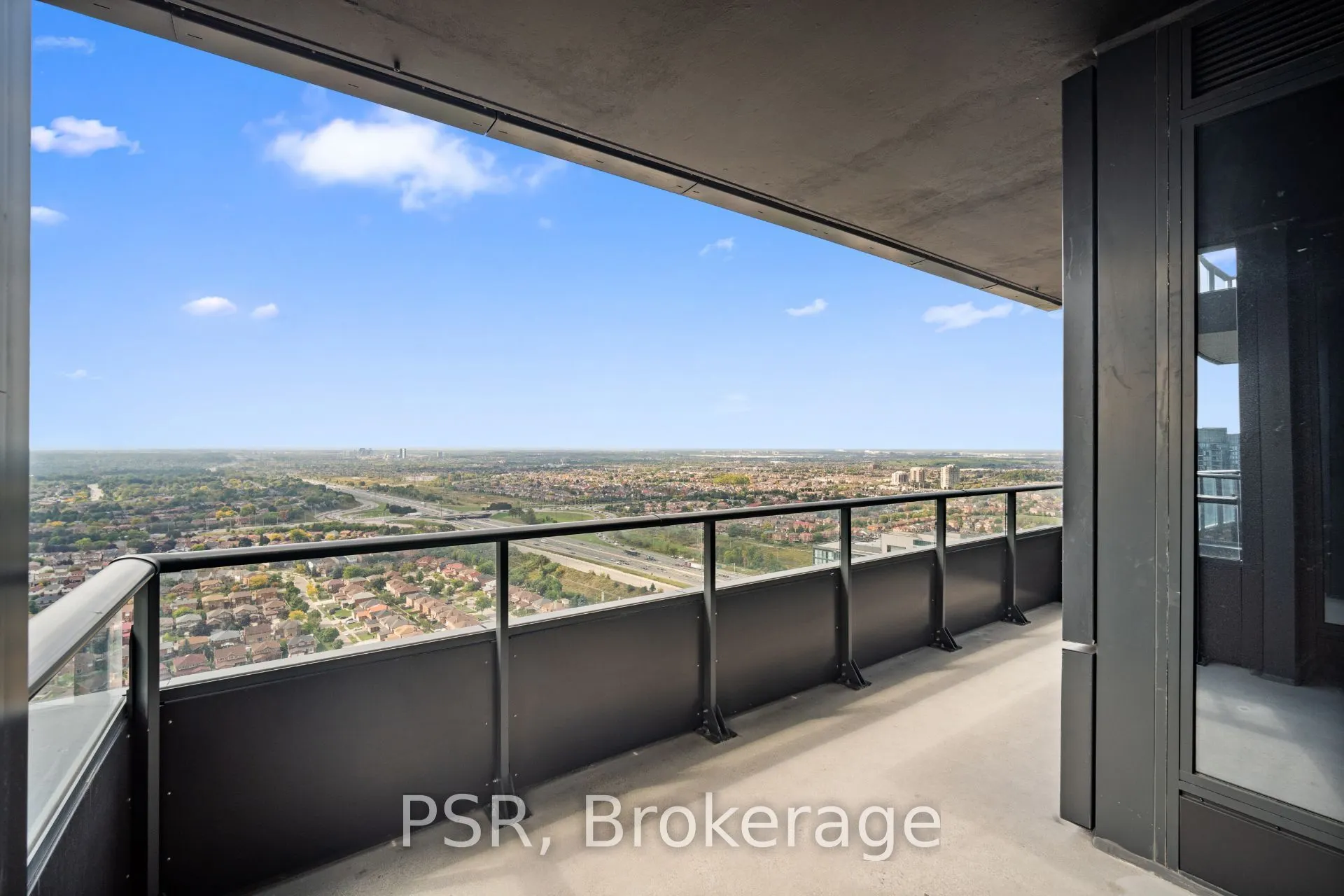 4235 Confederation Parkway, #3502