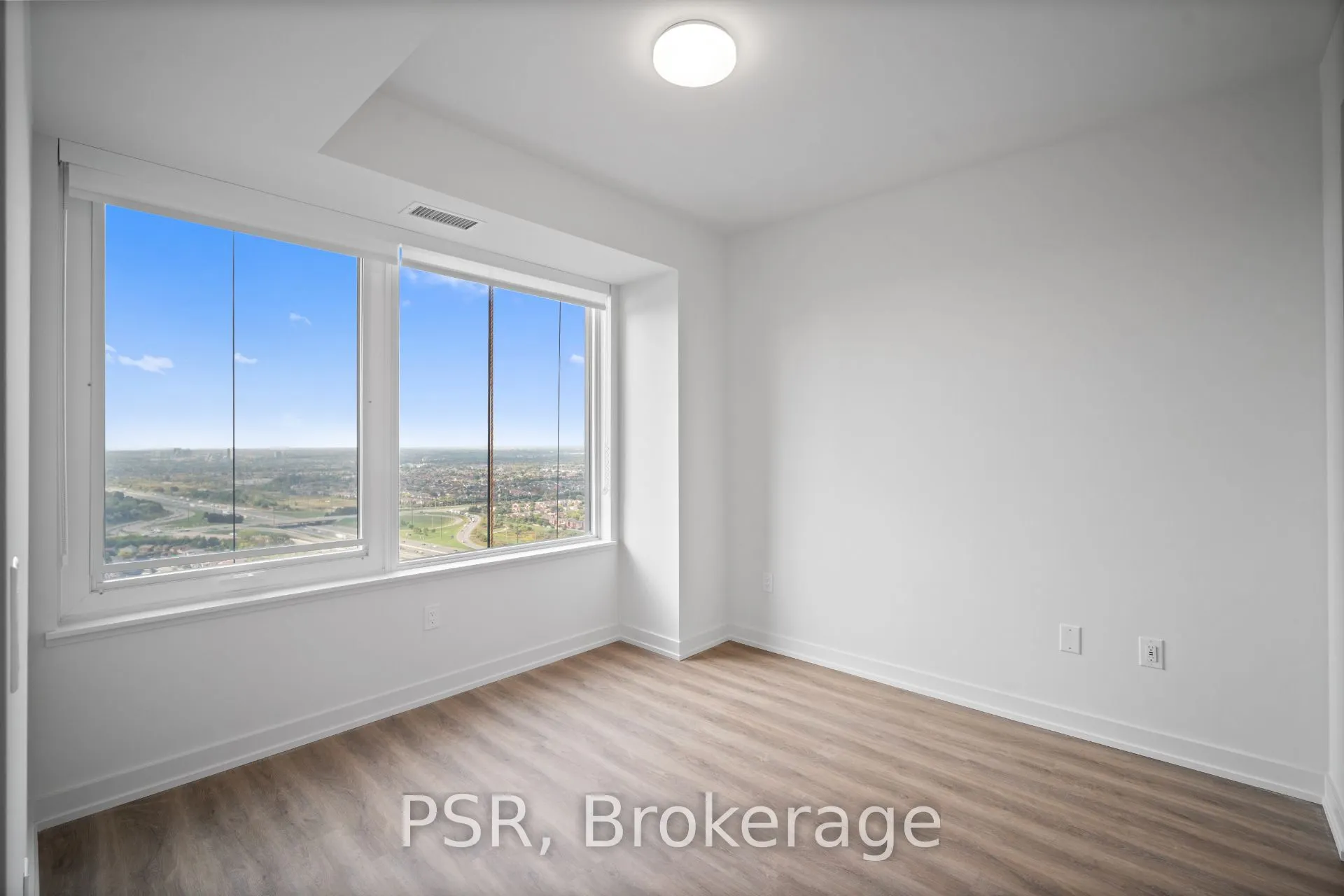 4235 Confederation Parkway, #3502