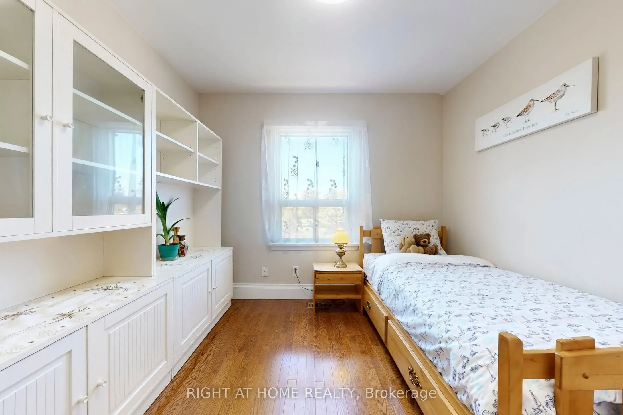 118 Treeview Drive
