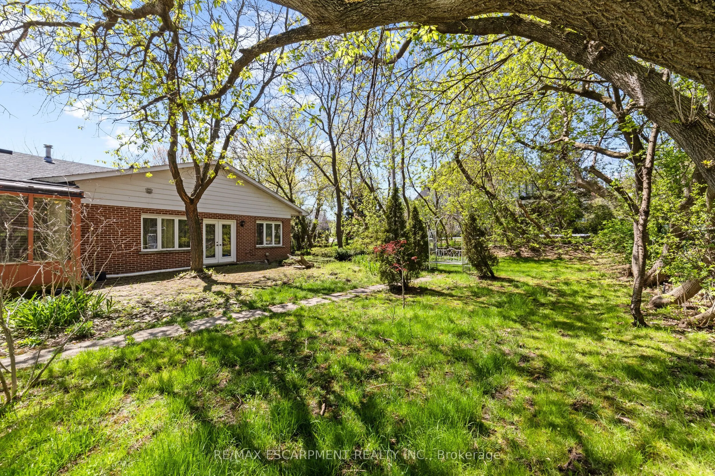 1411 Beaufort Drive