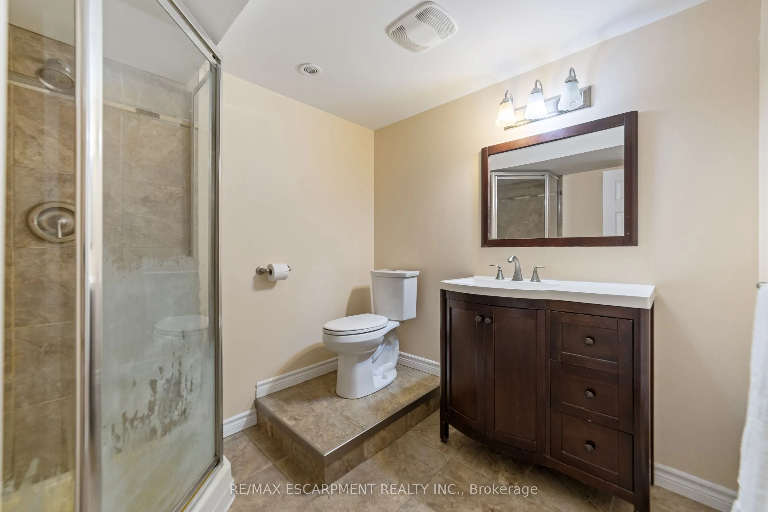 1411 Beaufort Drive