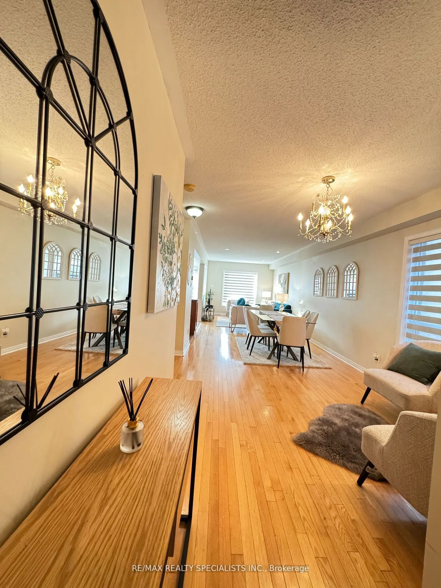 3989 Stardust Drive N