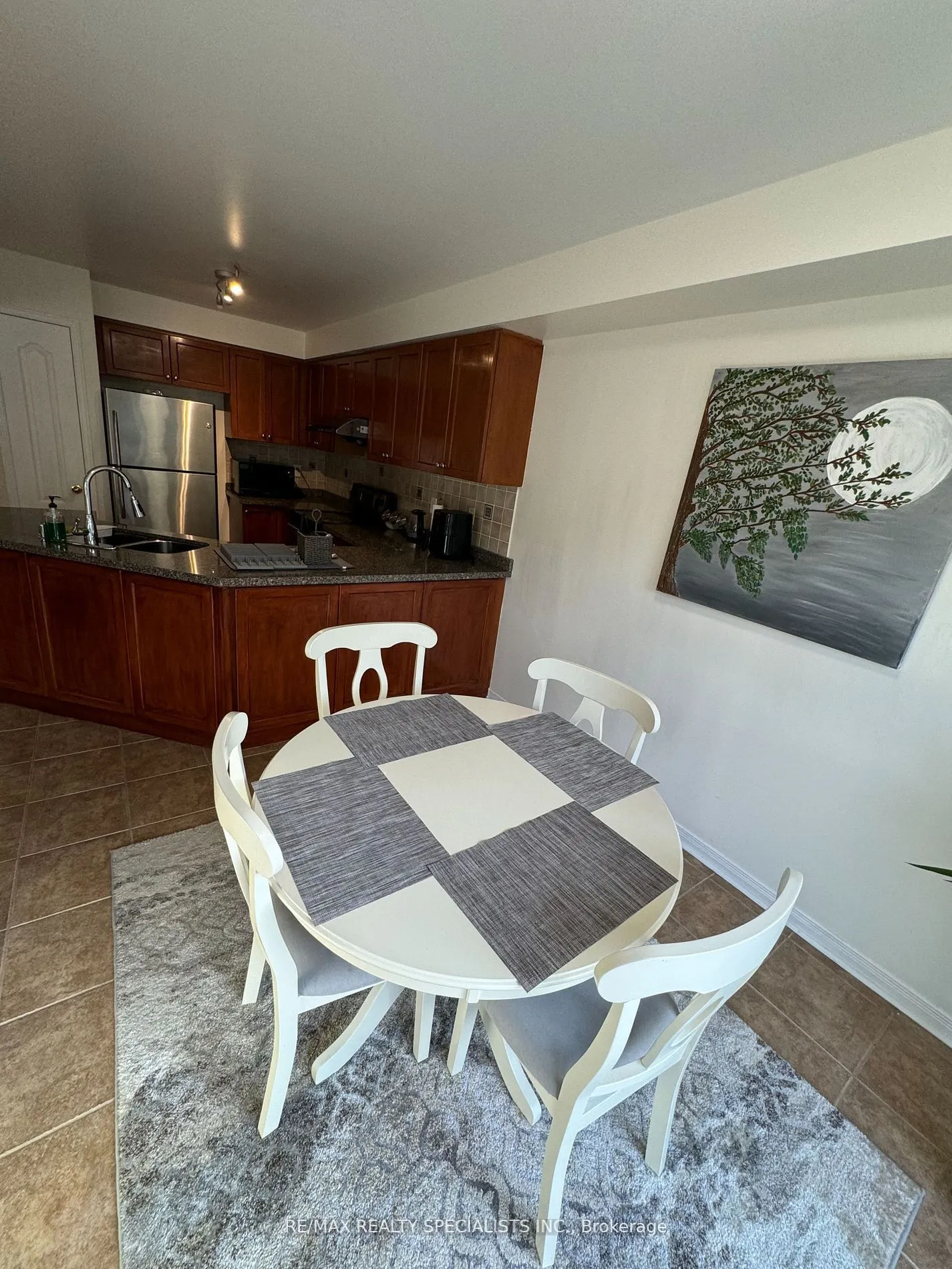 3989 Stardust Drive N