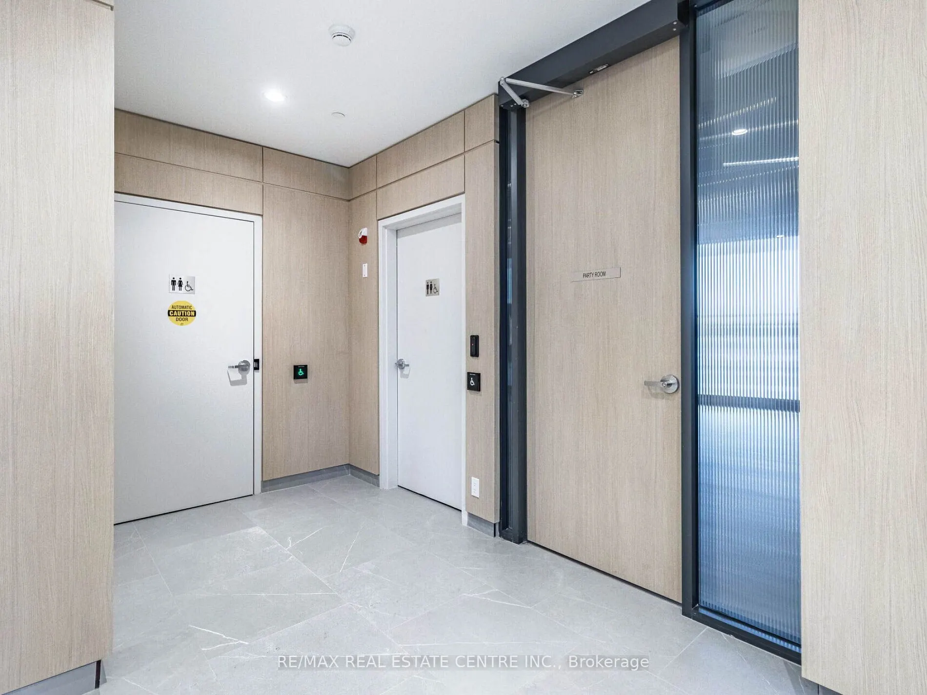 215 VETERANS Drive, #211