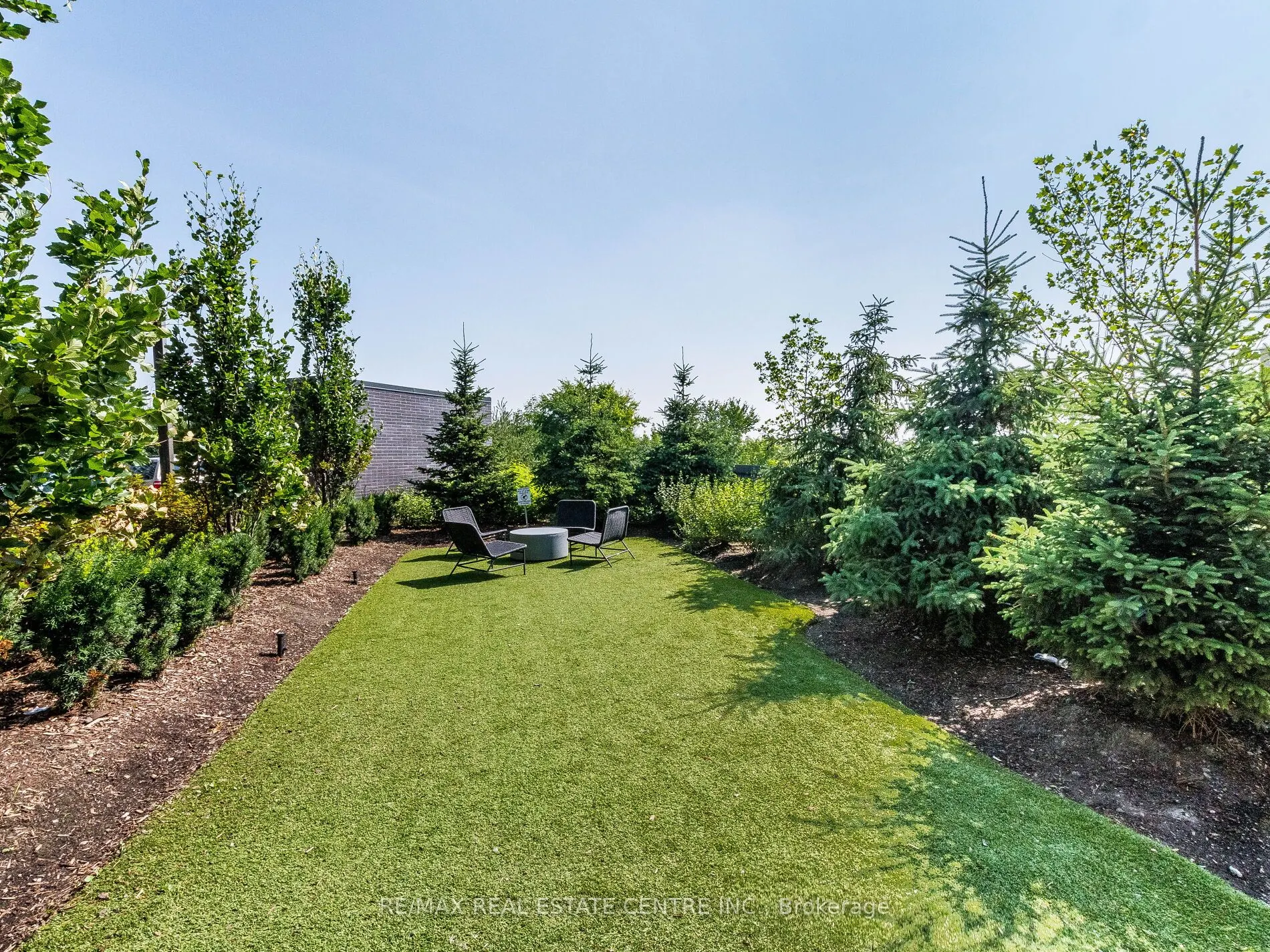 215 VETERANS Drive, #211