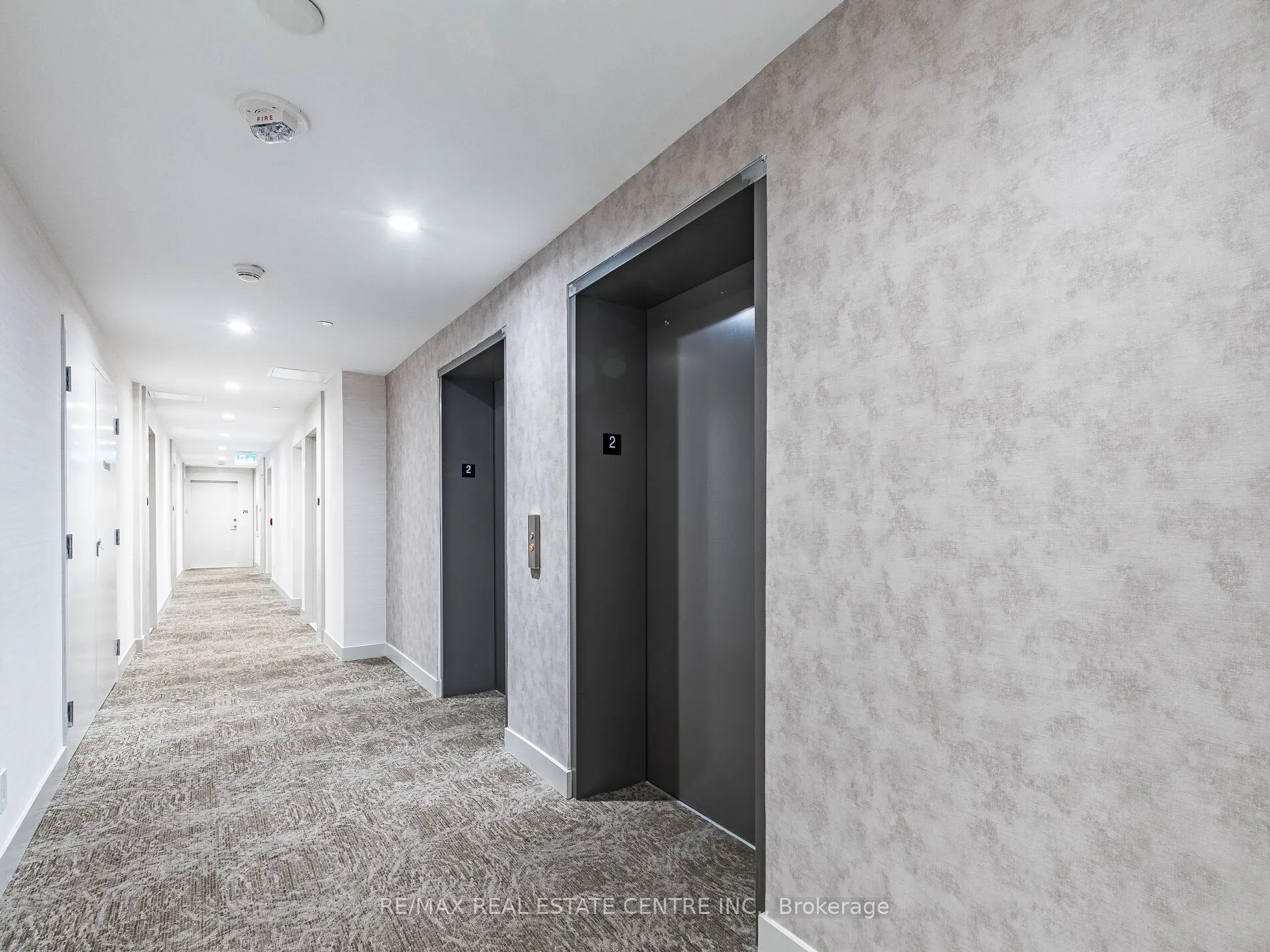 215 VETERANS Drive, #211