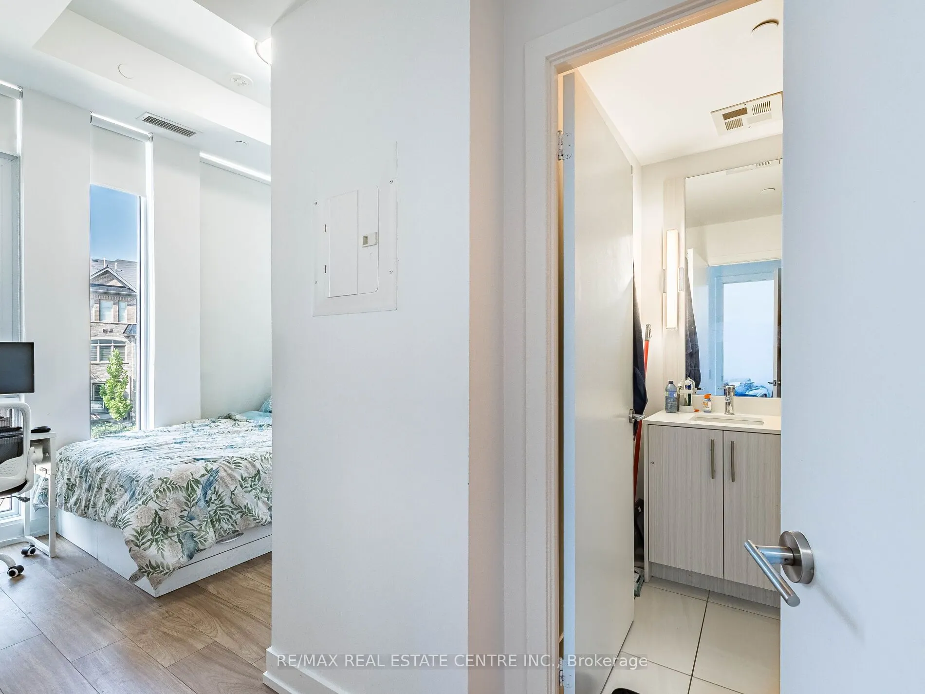 215 VETERANS Drive, #211