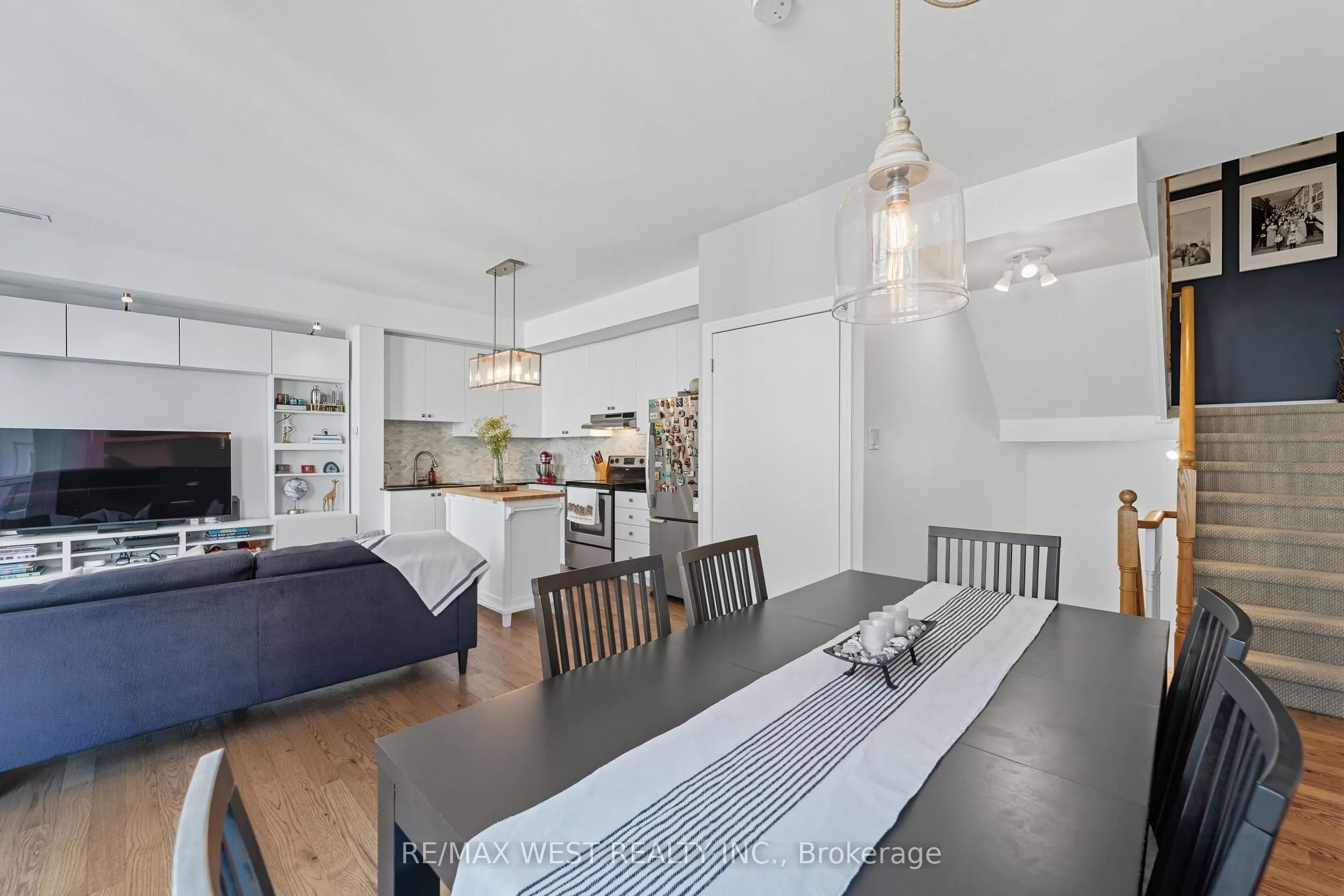 1011 Deta Road, #703