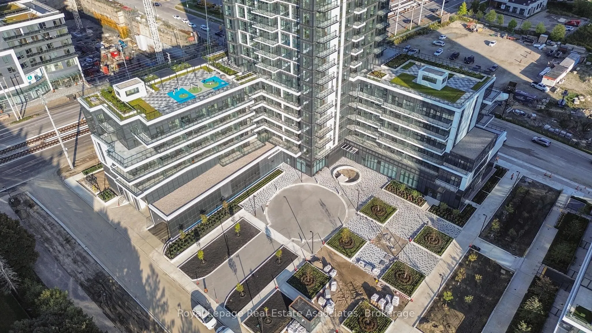 15 Watergarden Drive, #220
