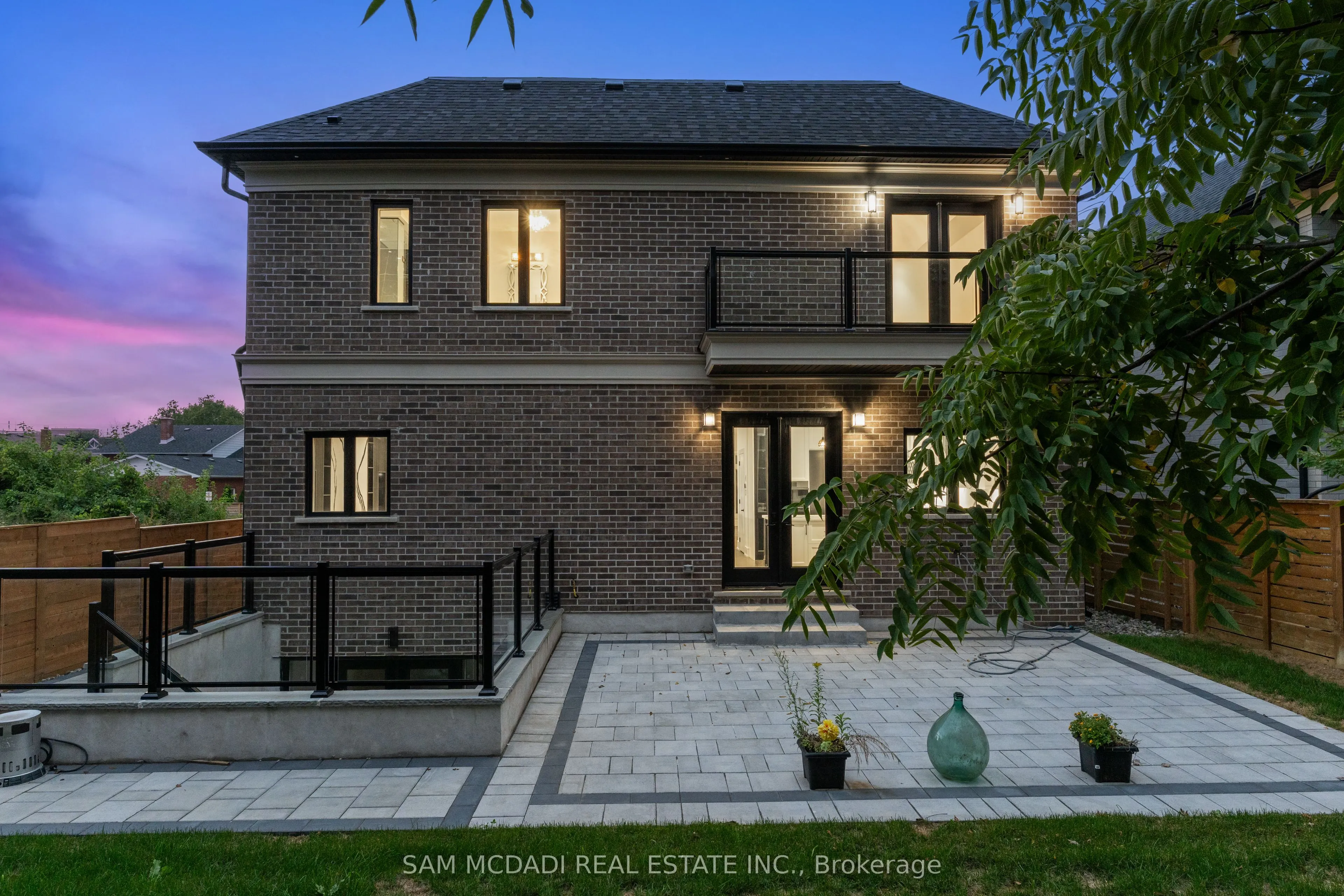 193 Mateo Place