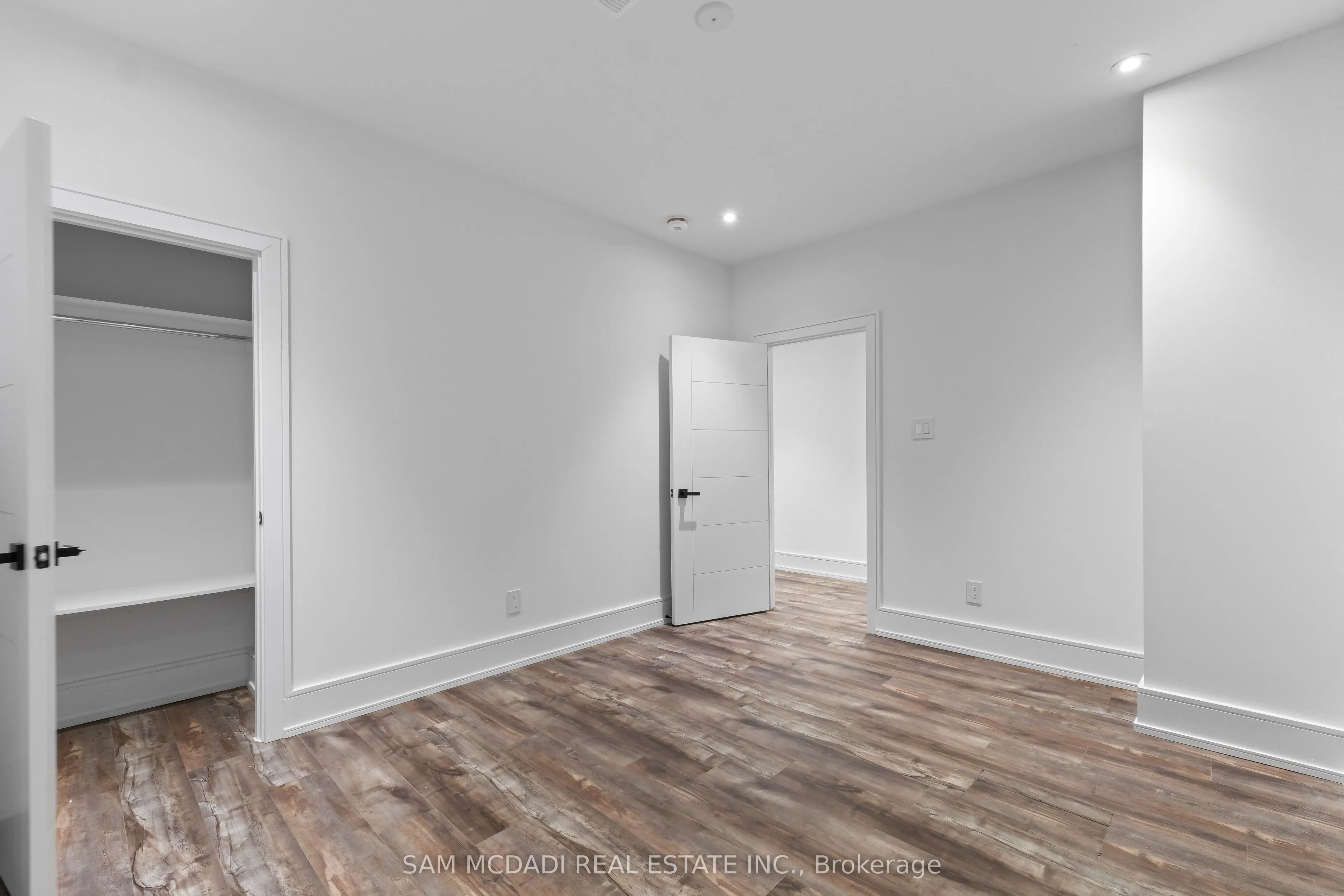193 Mateo Place
