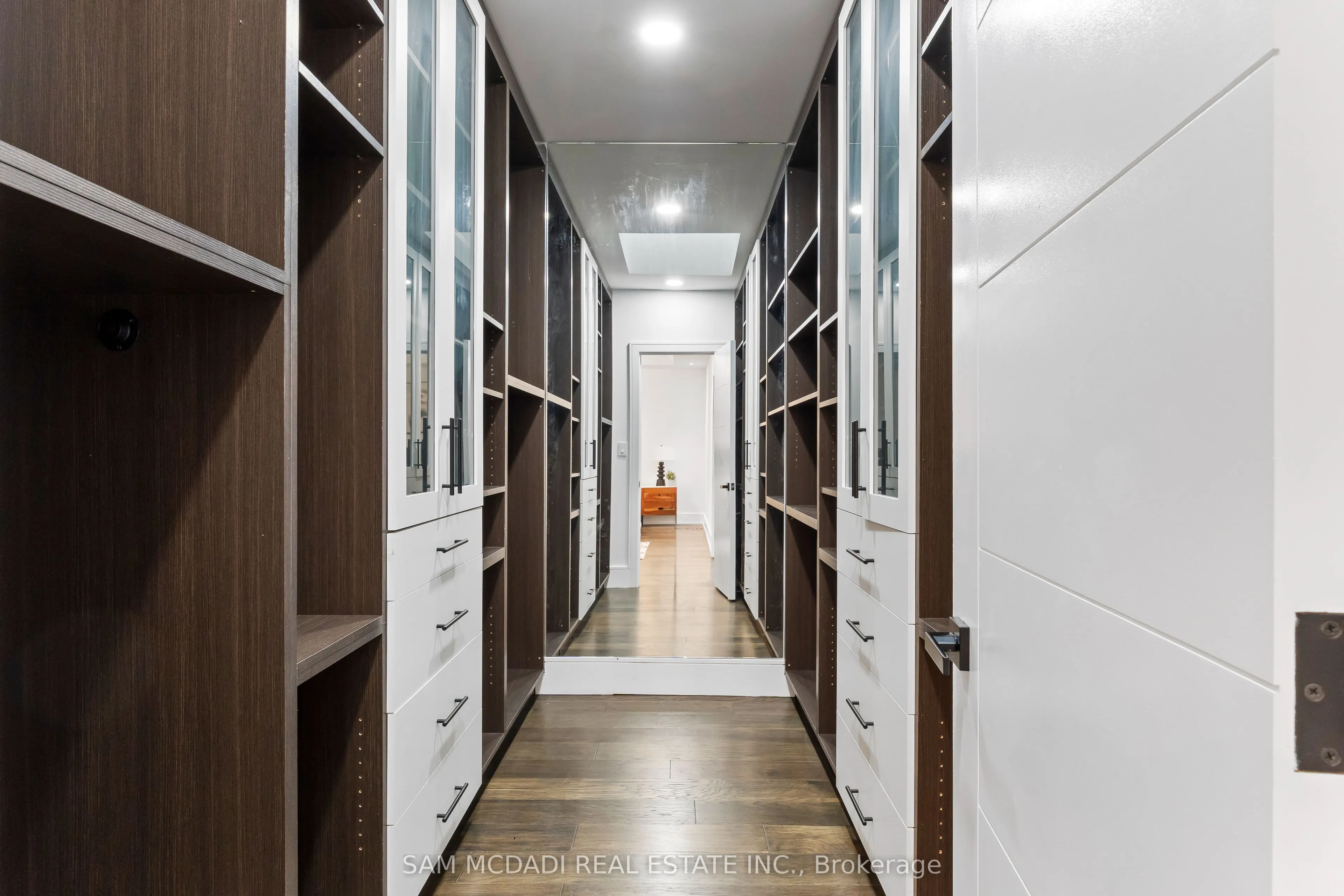 193 Mateo Place