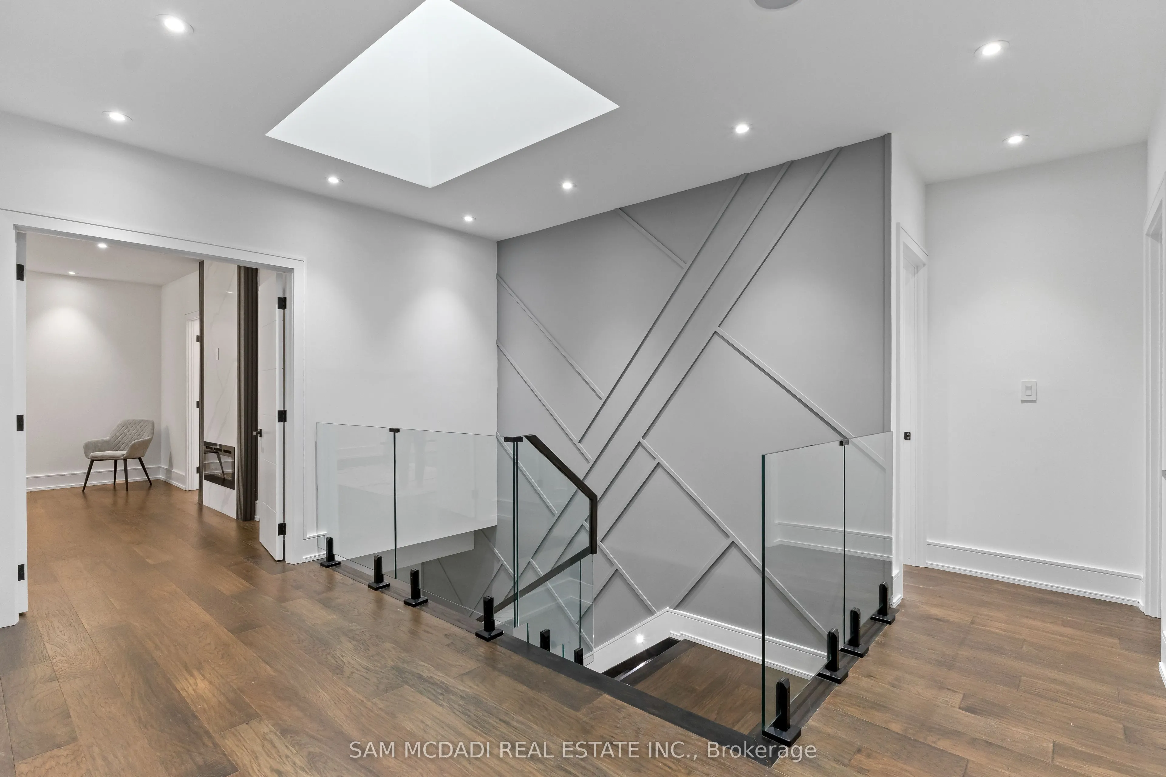 193 Mateo Place