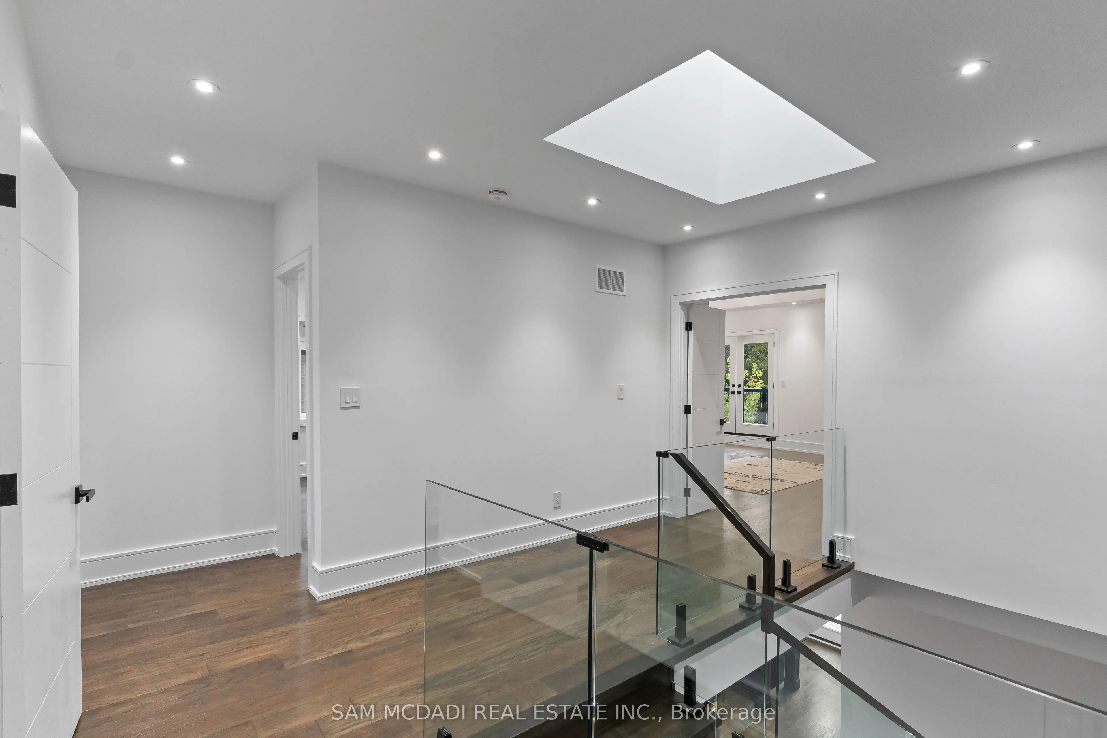 193 Mateo Place