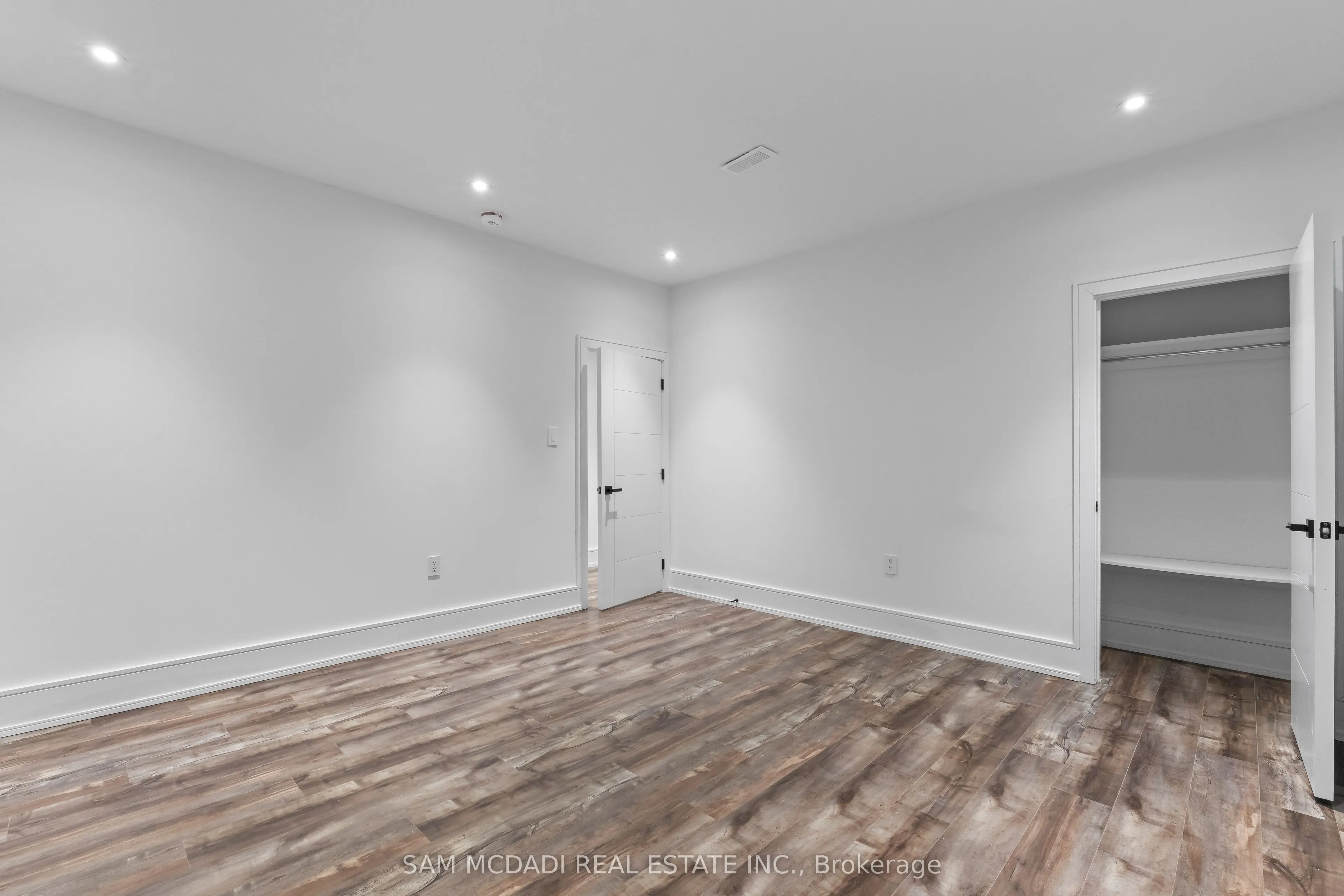 193 Mateo Place