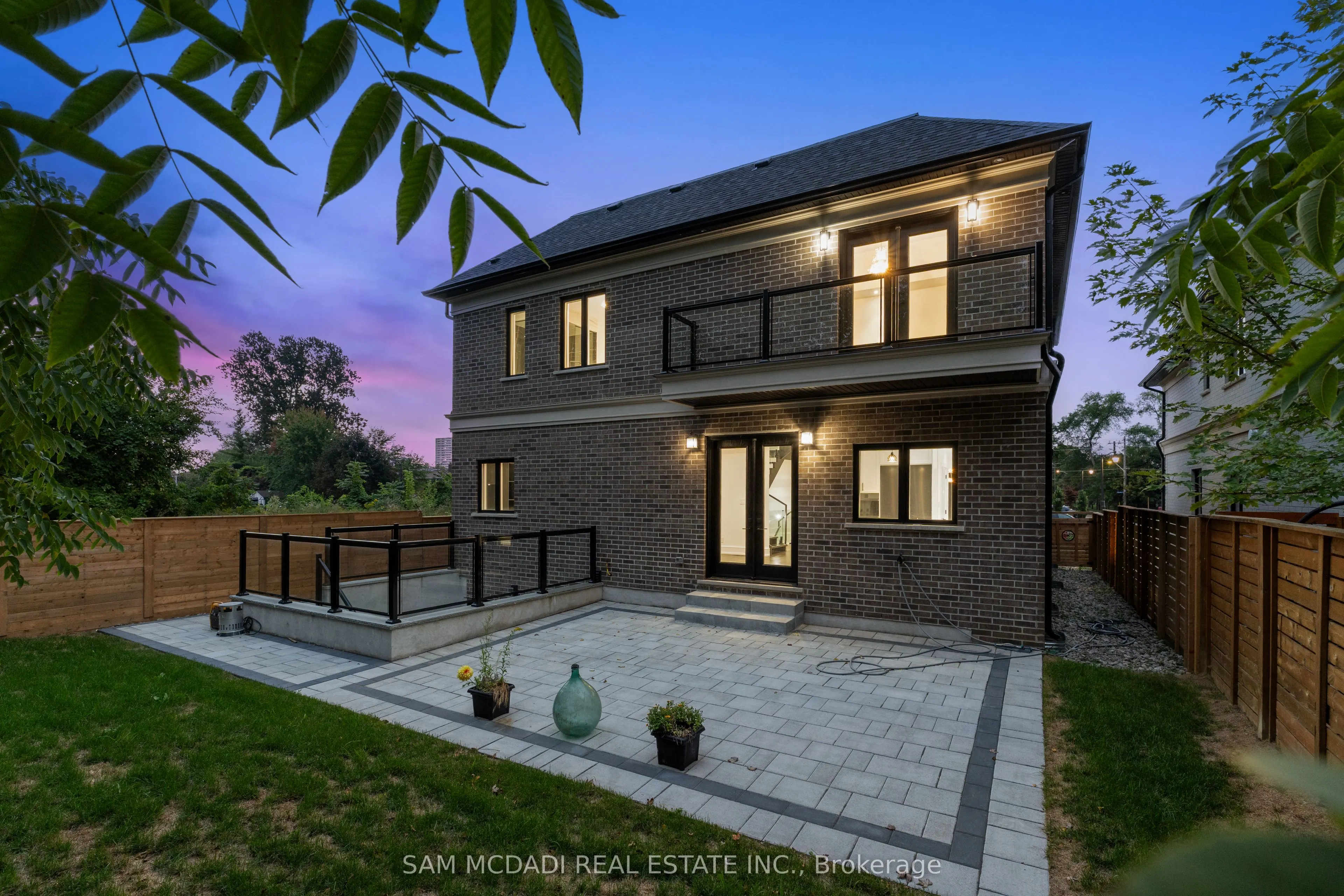 193 Mateo Place
