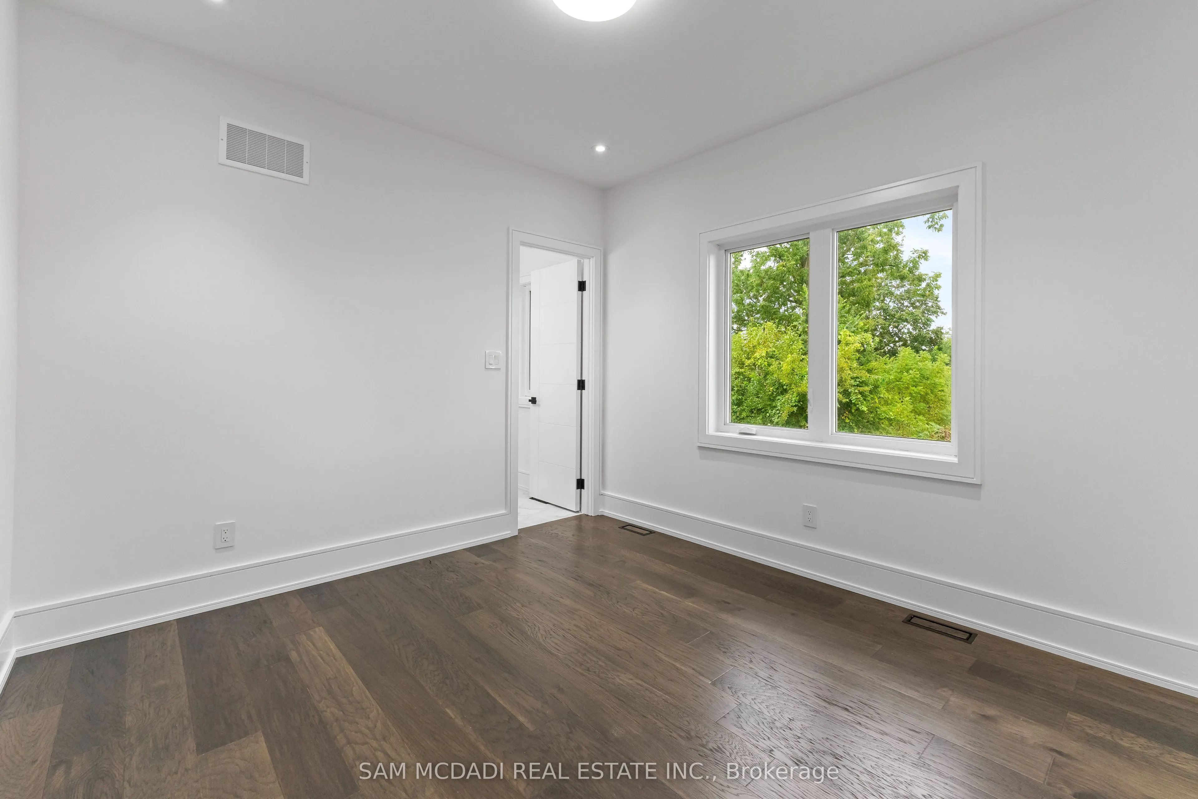 193 Mateo Place