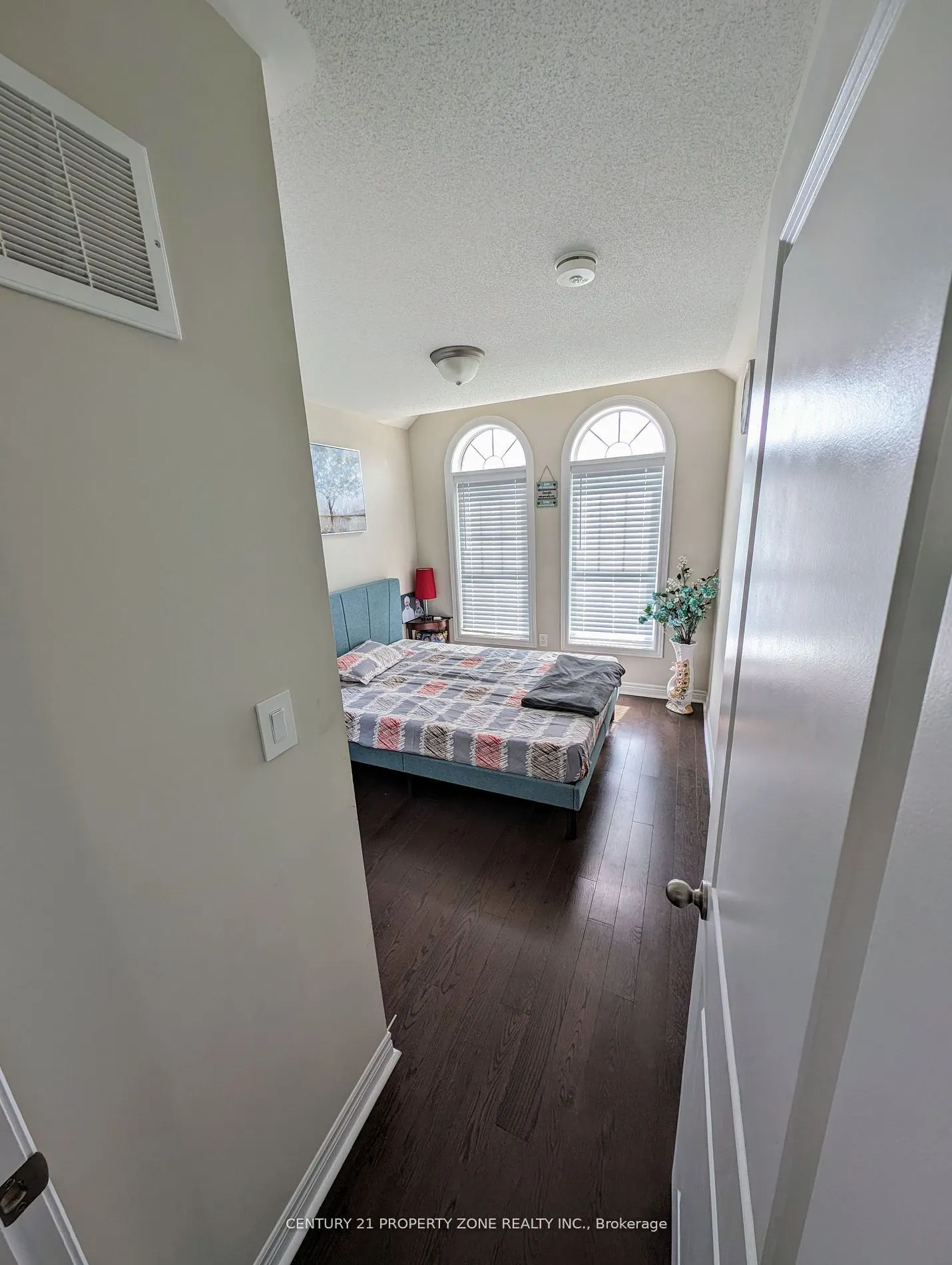 87 Finegan Circle