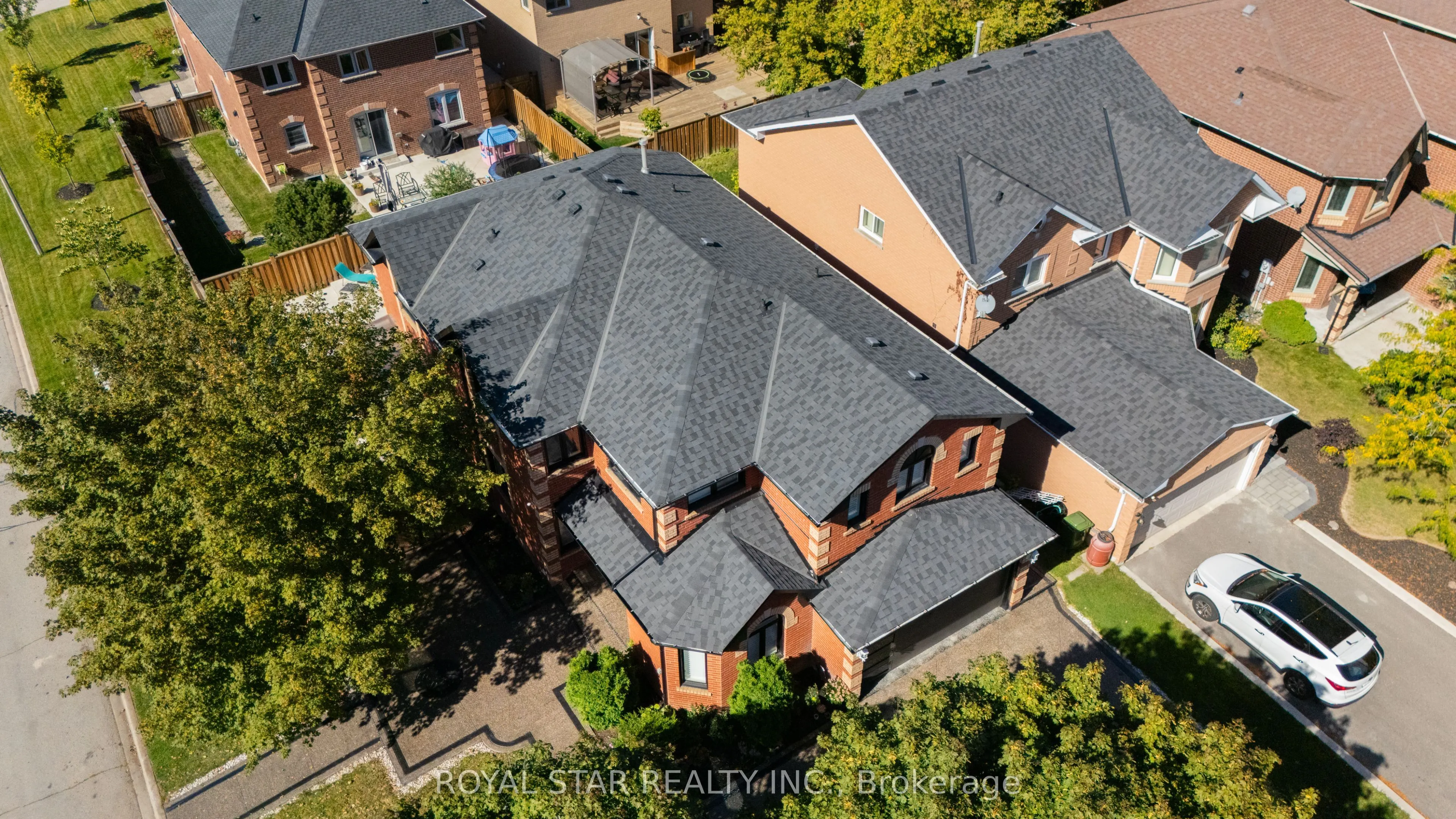 22 Livingston Drive