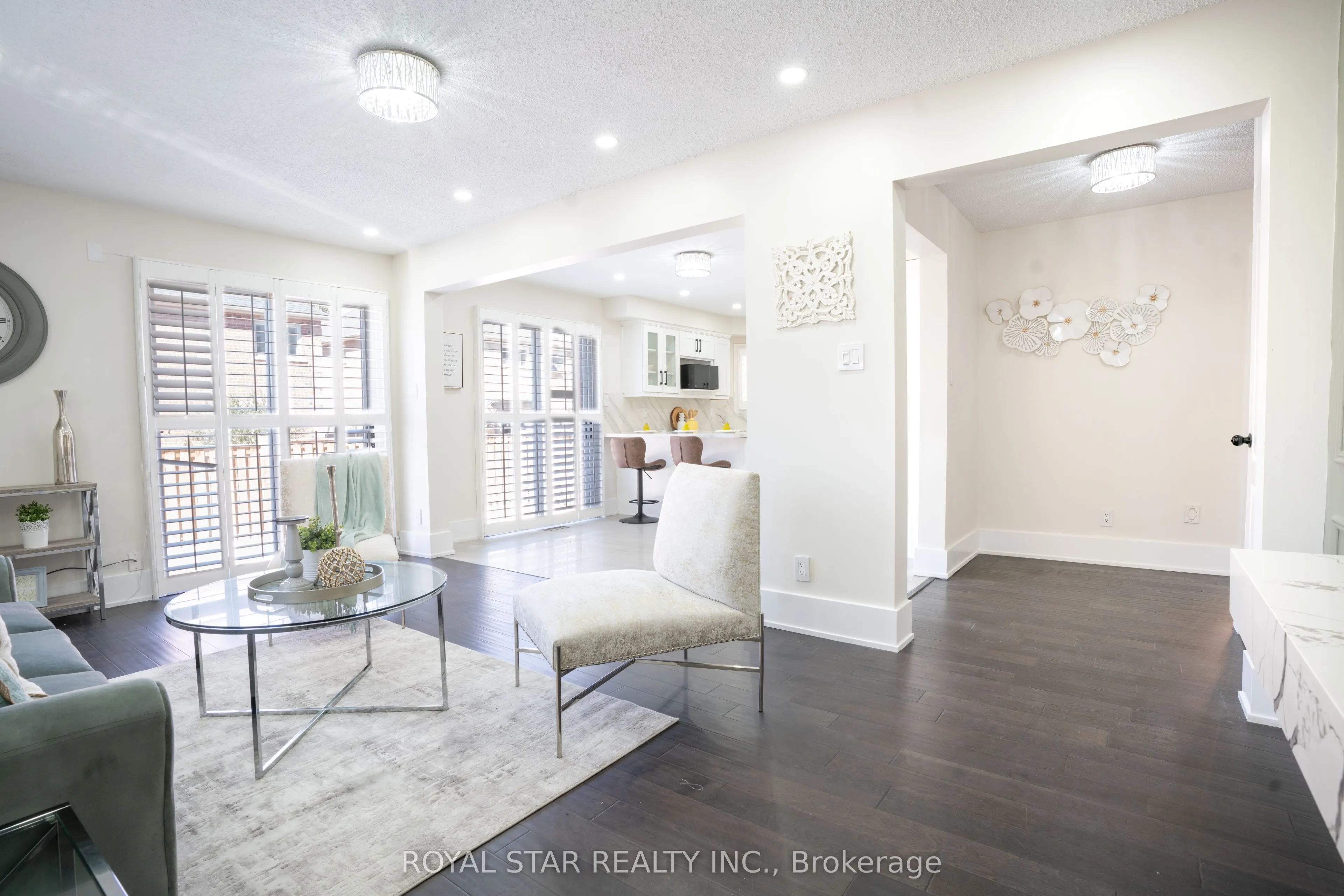 22 Livingston Drive