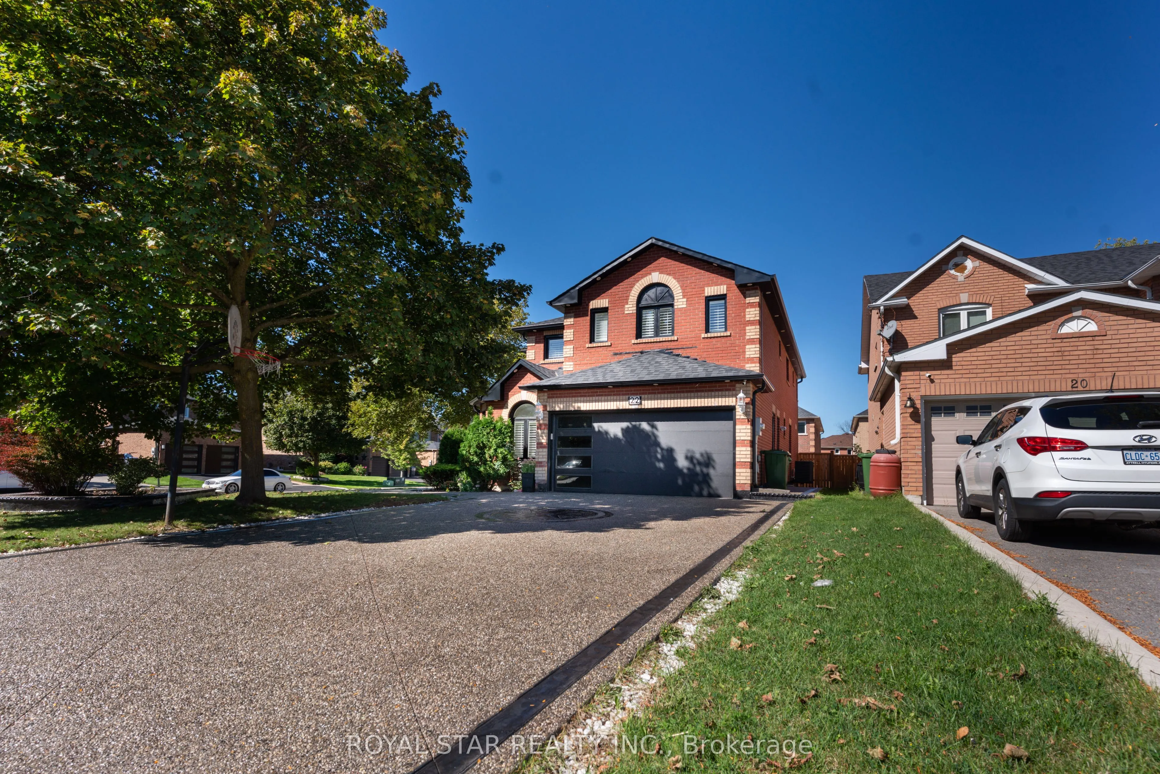22 Livingston Drive