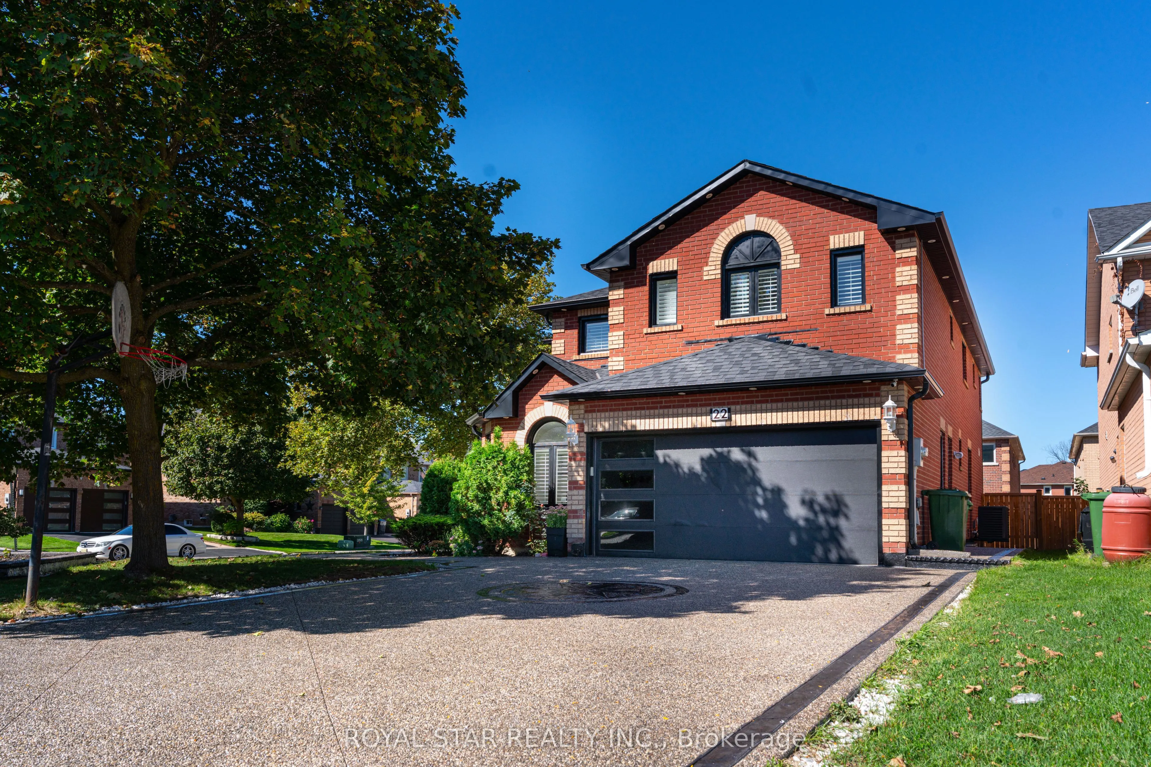 22 Livingston Drive