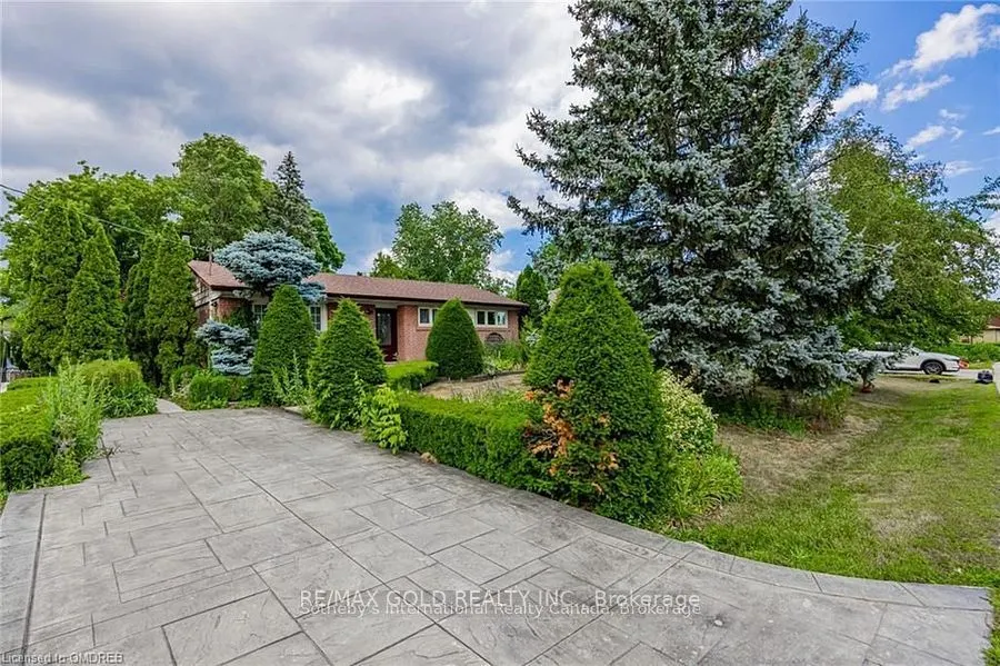 545 SANDBROOK Road