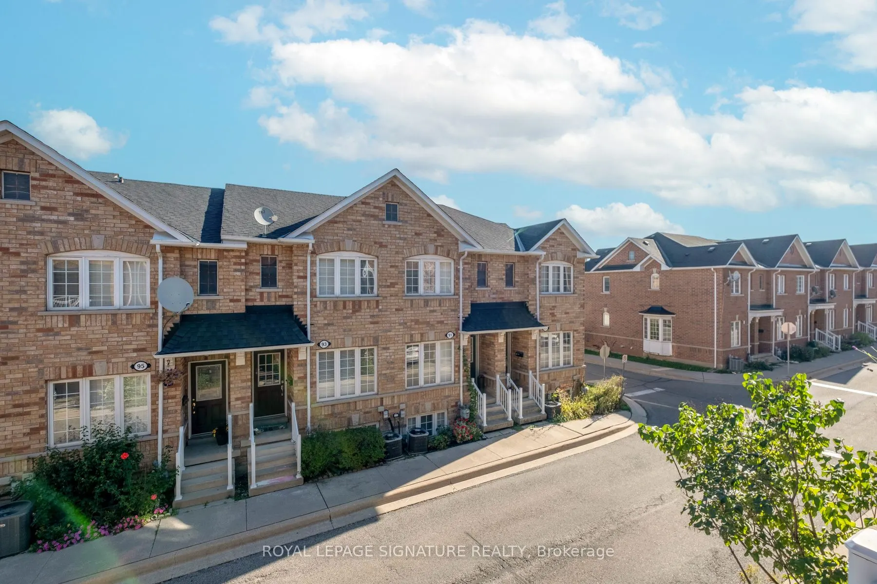 59 Birdstone Crescent, #58