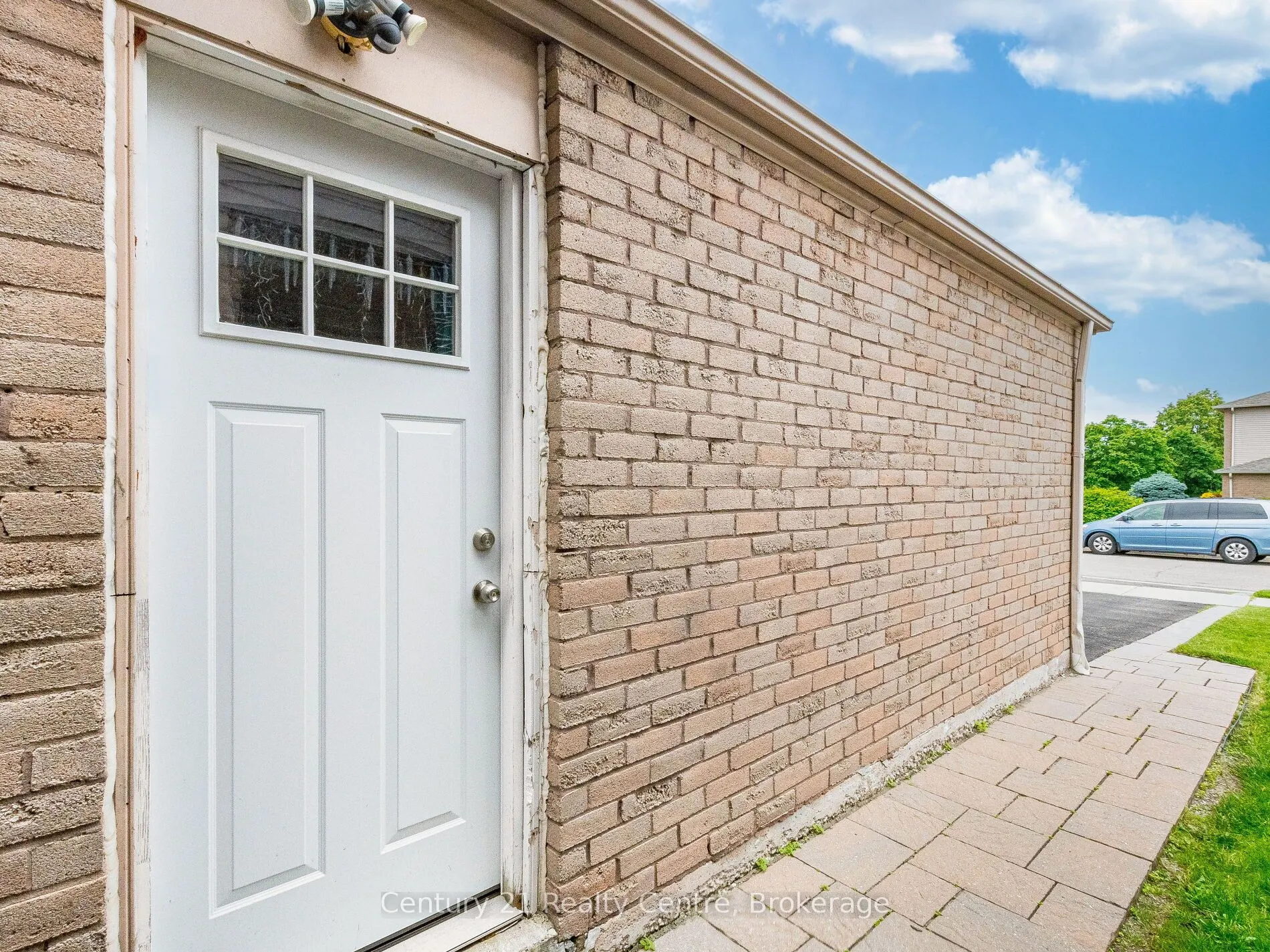 34 Niagara Place, #Basement