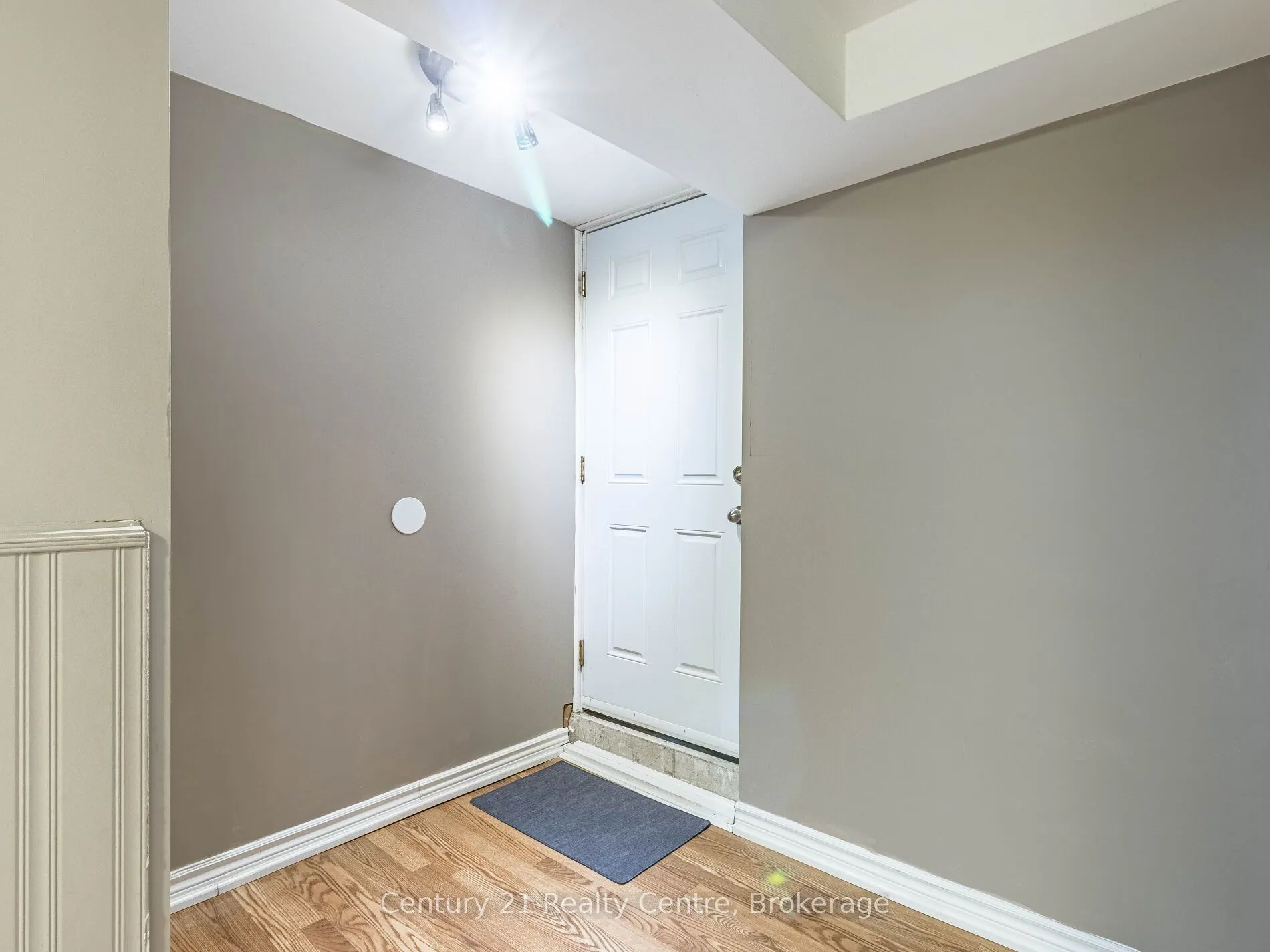 34 Niagara Place, #Basement