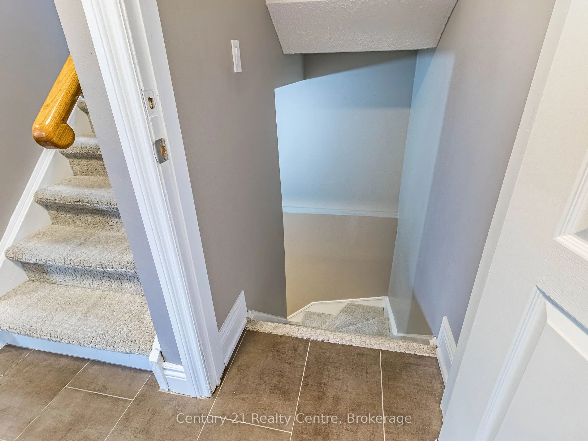 34 Niagara Place, #Basement