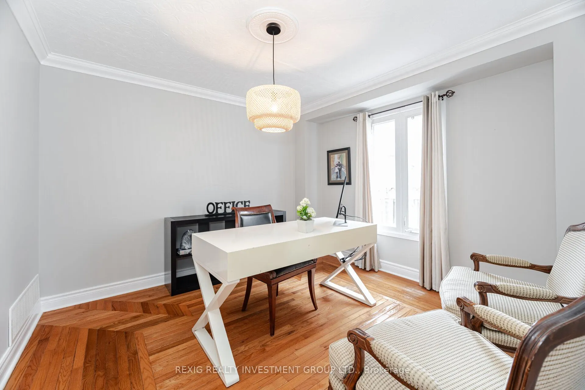 66 Settler Court