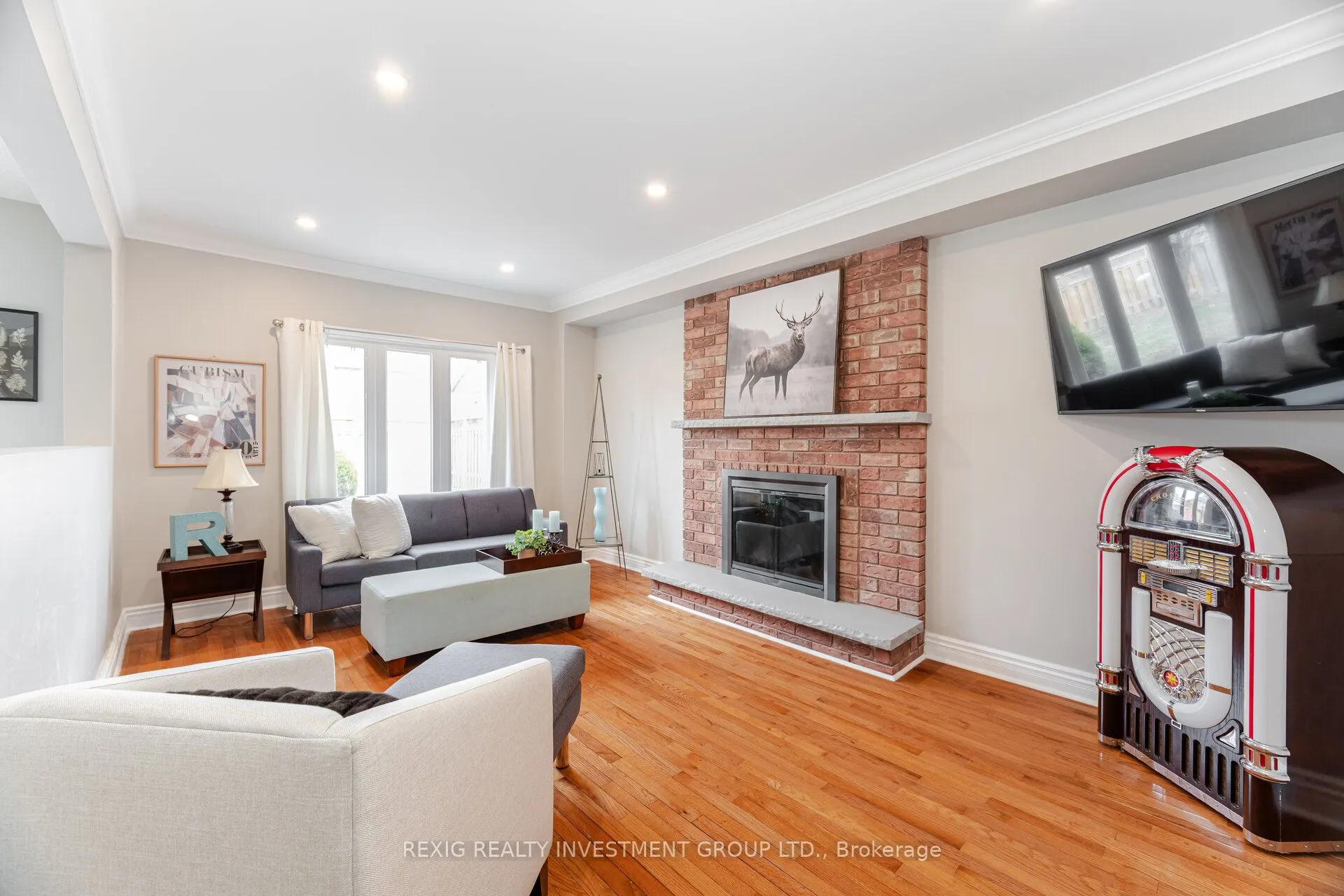 66 Settler Court