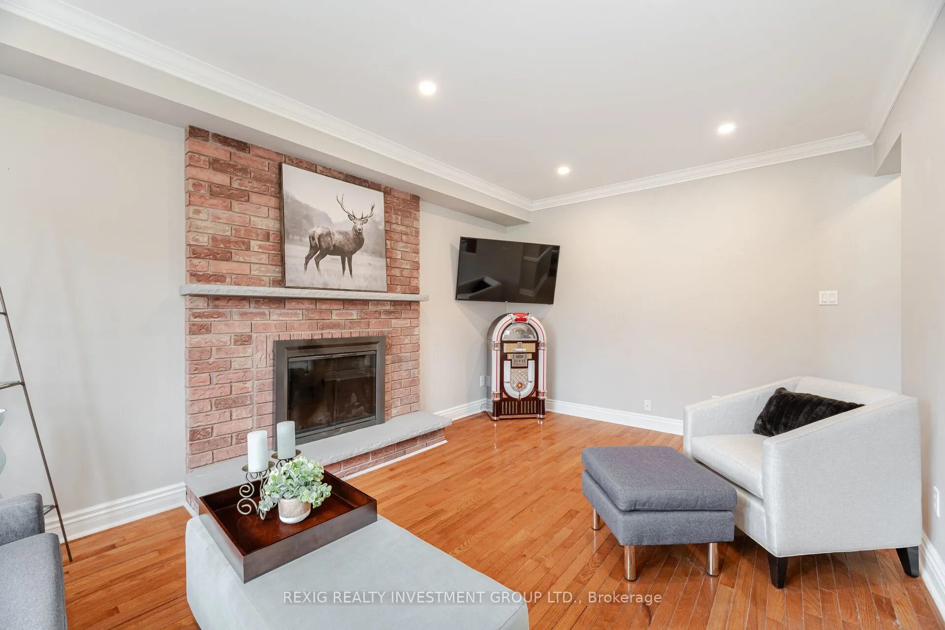 66 Settler Court