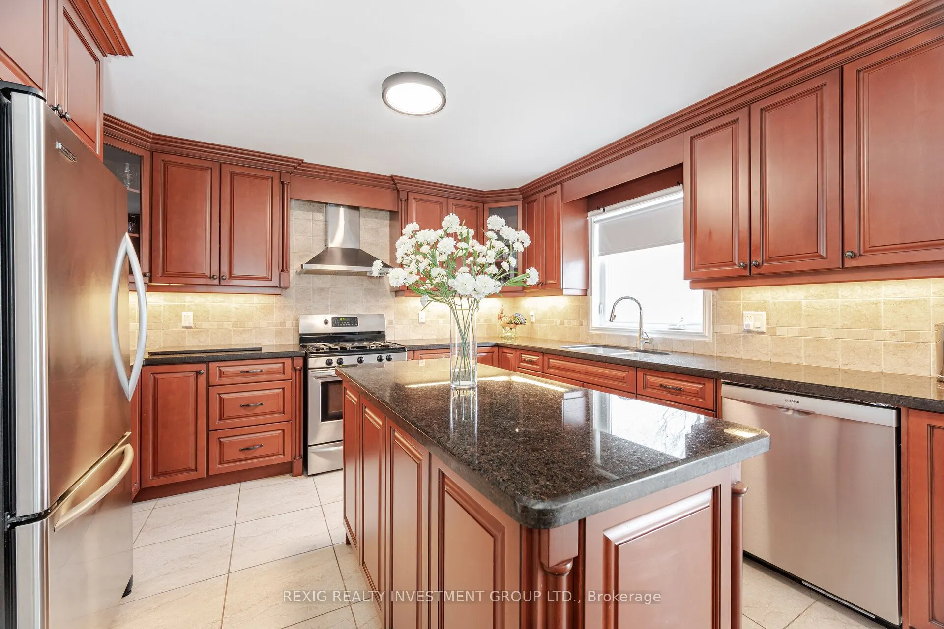 66 Settler Court
