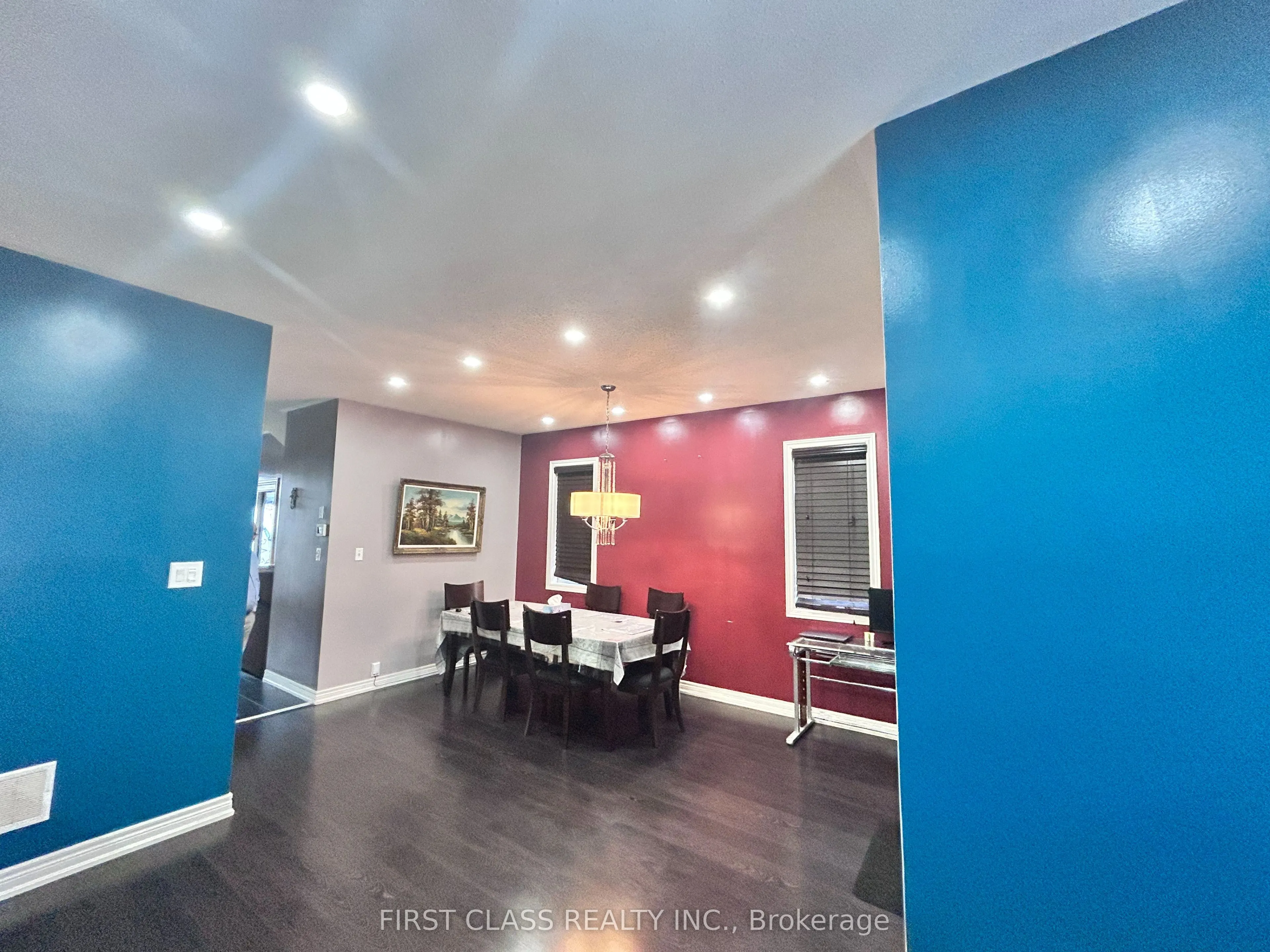 5355 Tenth Line W, #(MAIN)