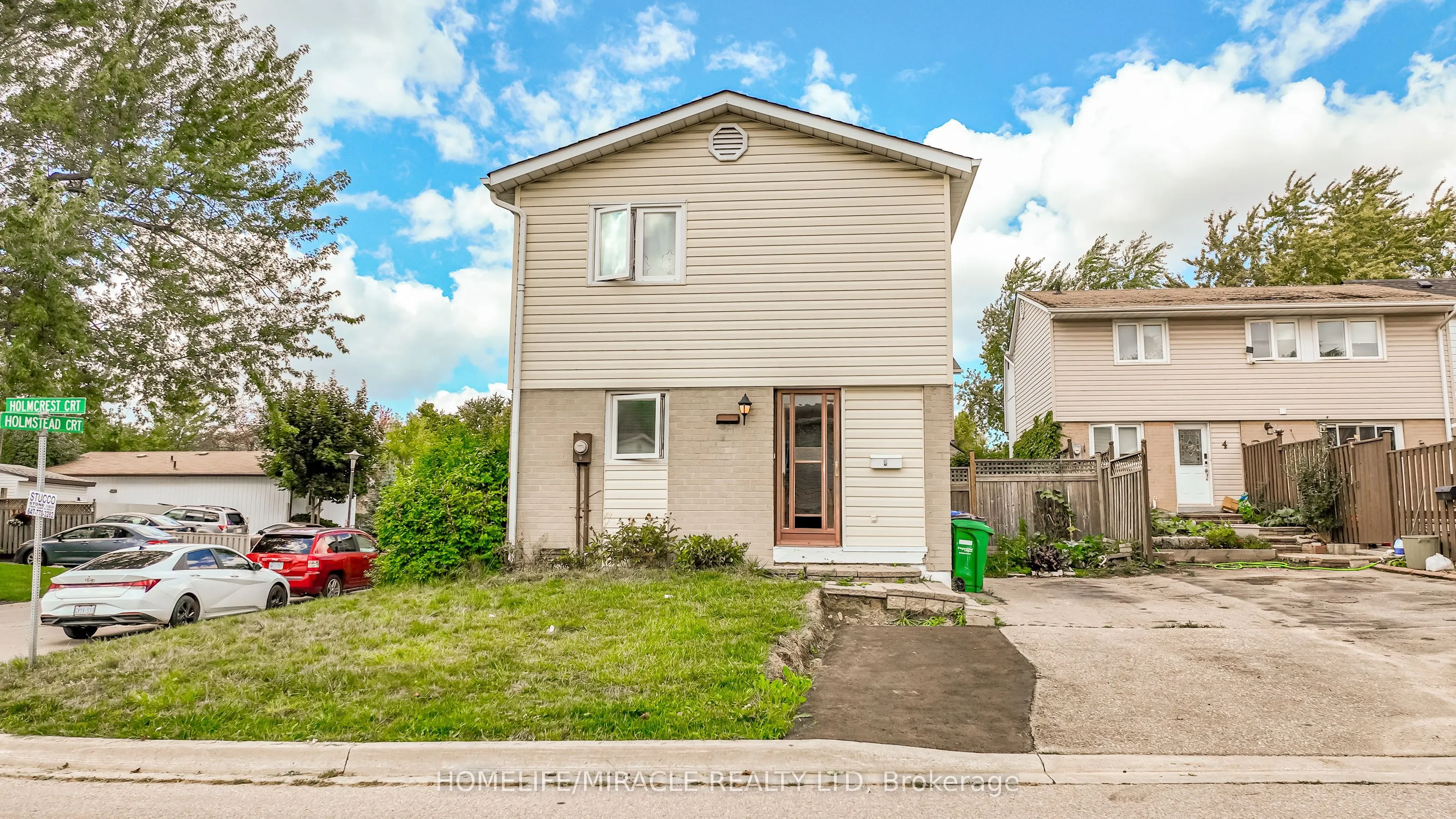 5 Holmcrest Court
