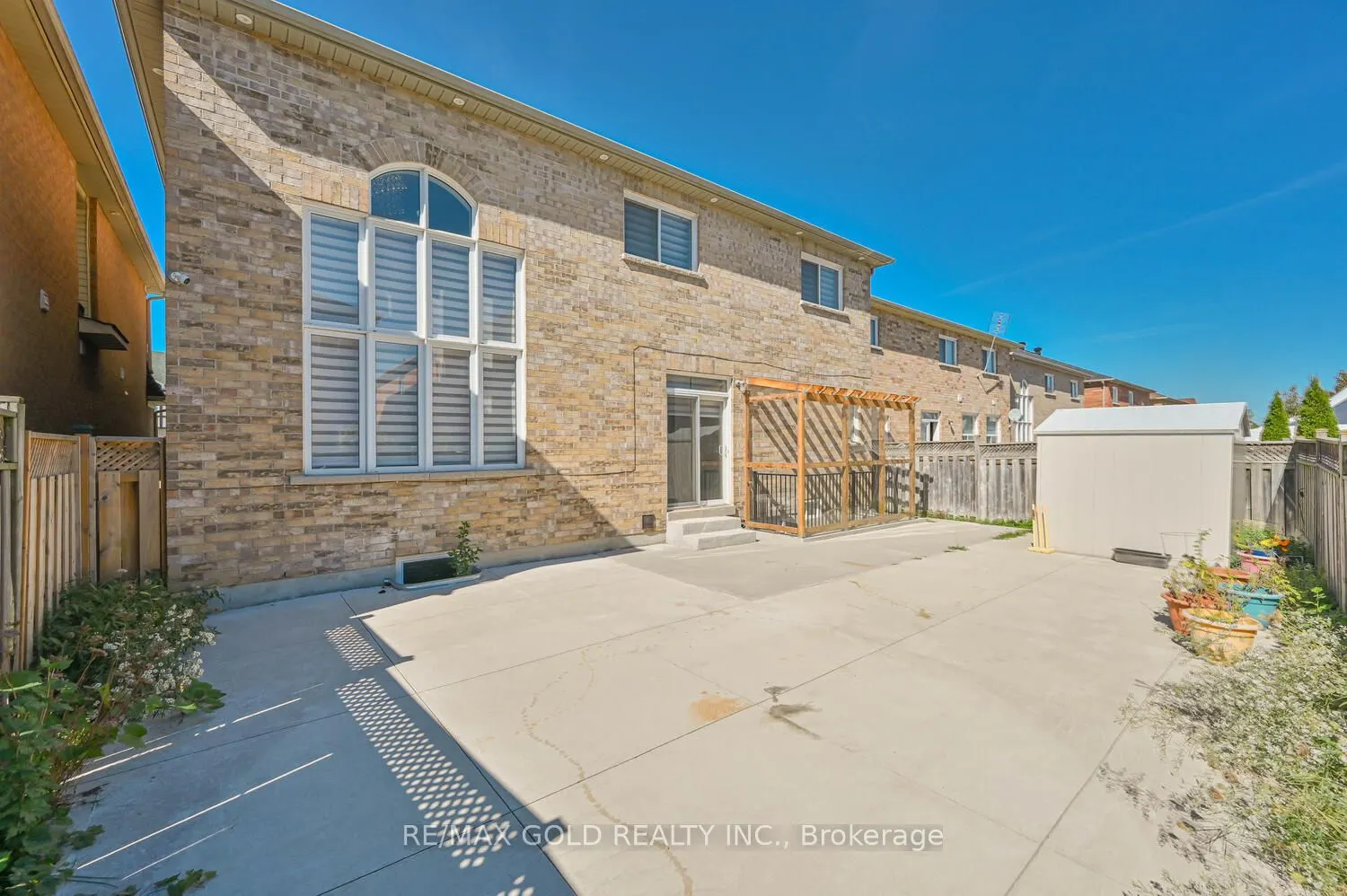 3 Freshspring Drive