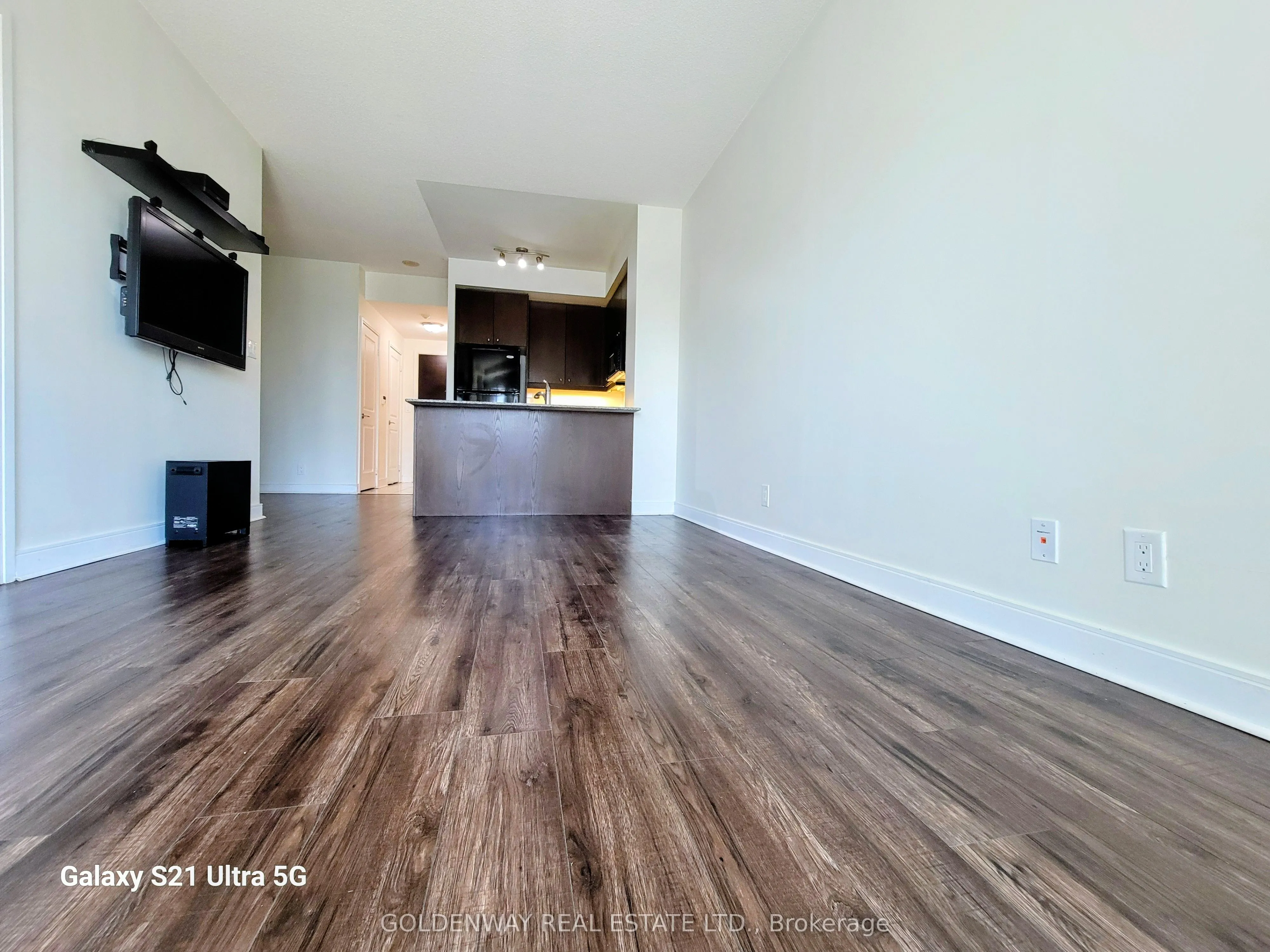 60 Absolute Avenue, #1302