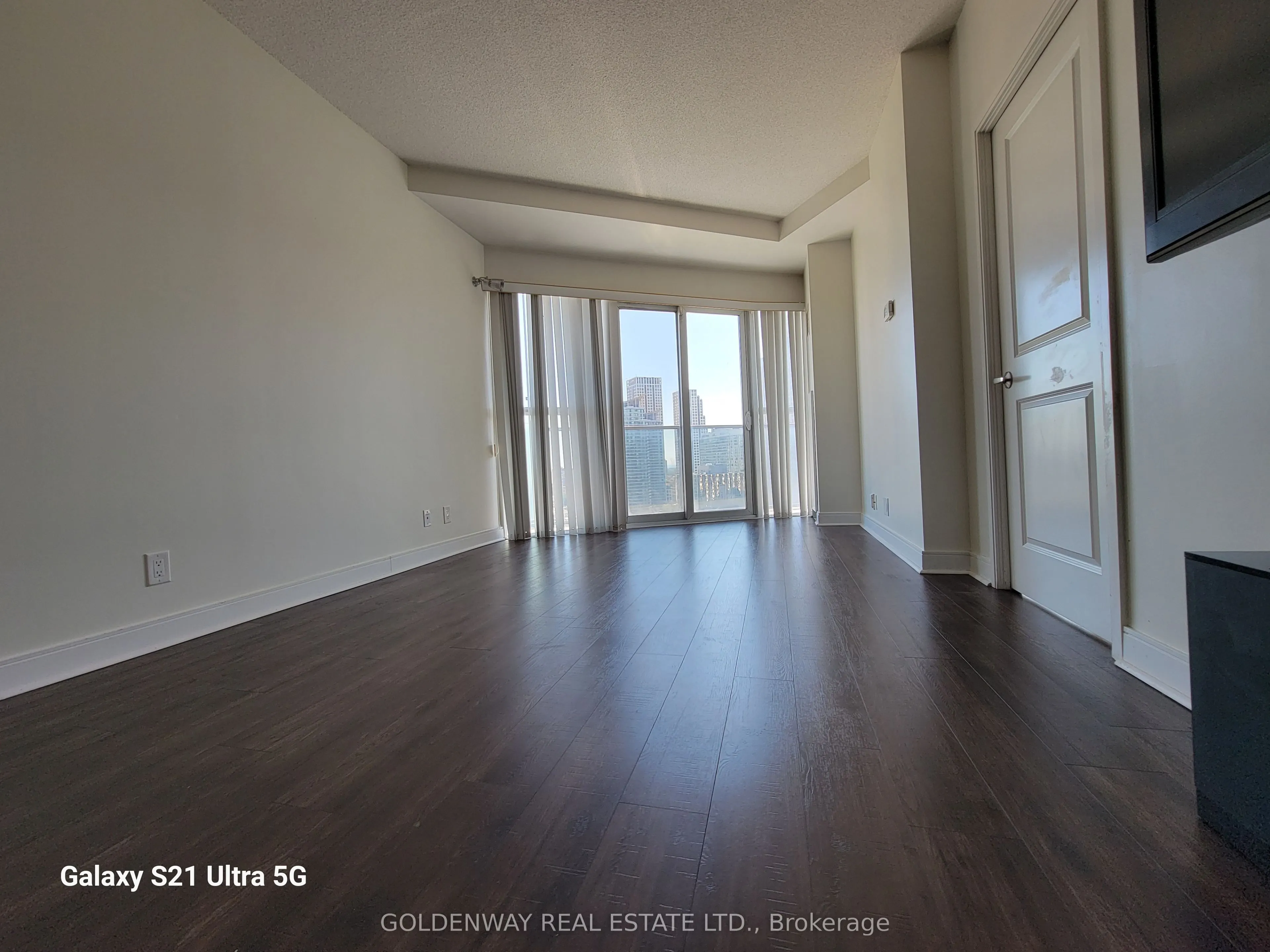 60 Absolute Avenue, #1302