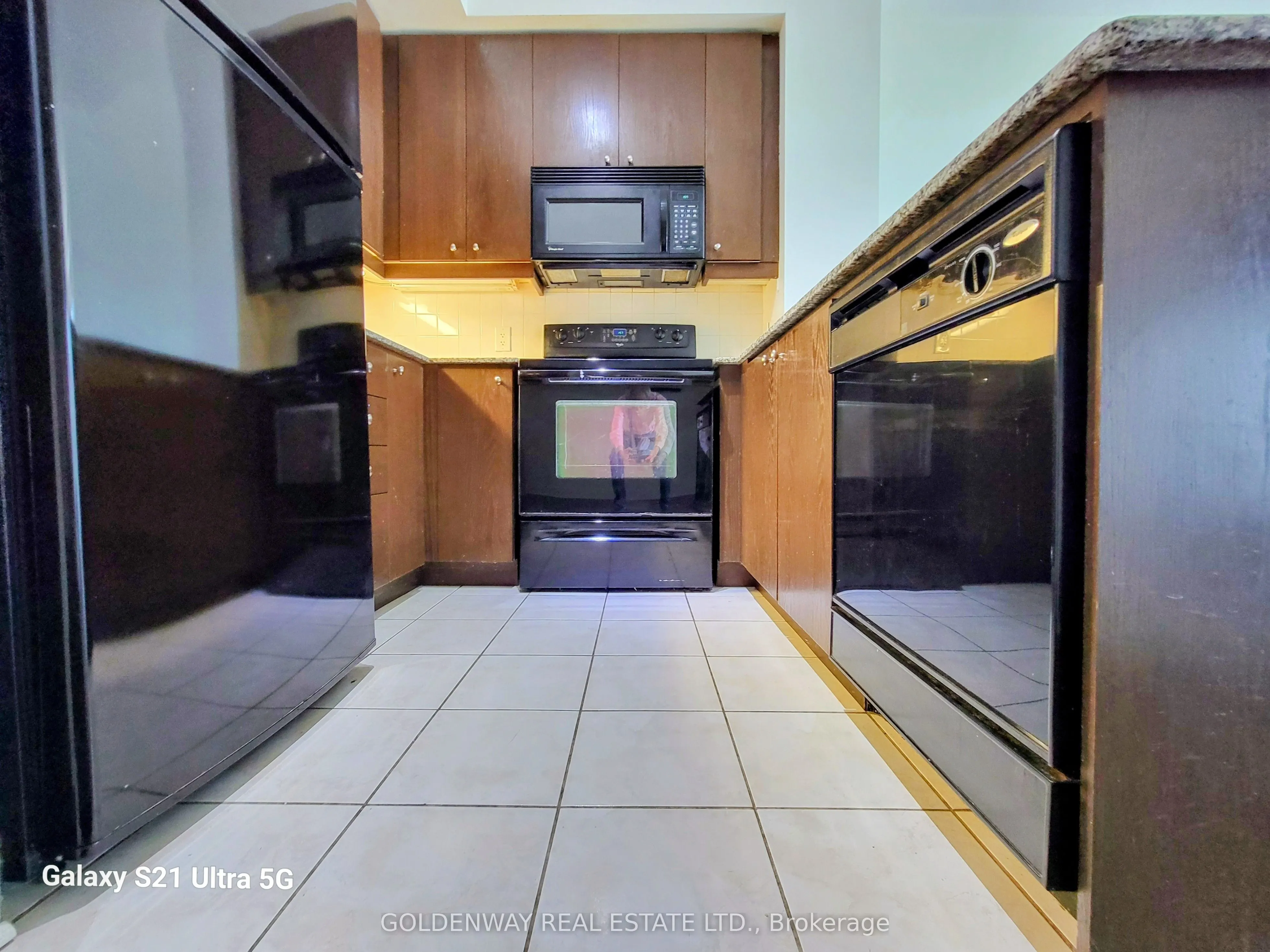 60 Absolute Avenue, #1302